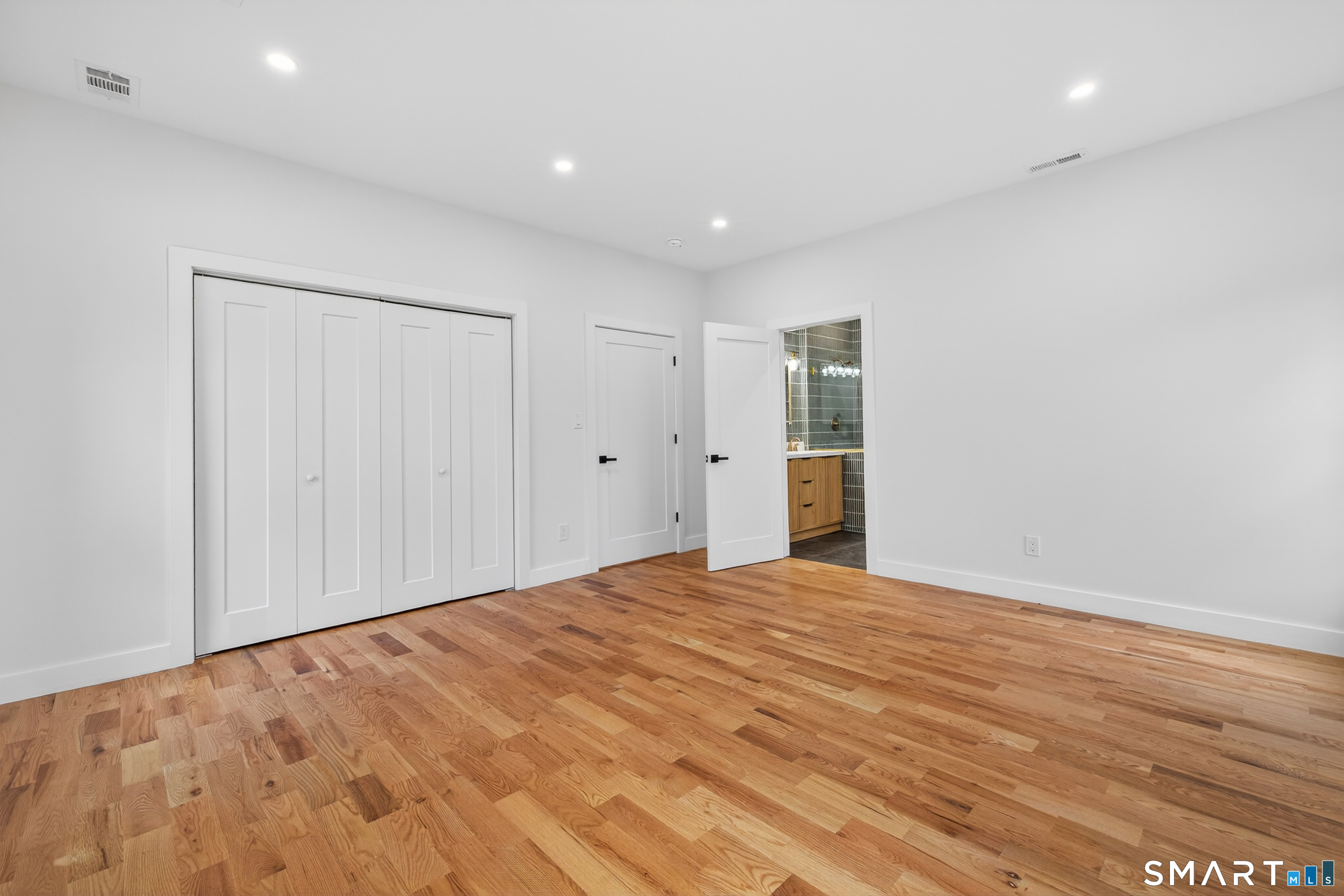 367 South End Road photo 11
