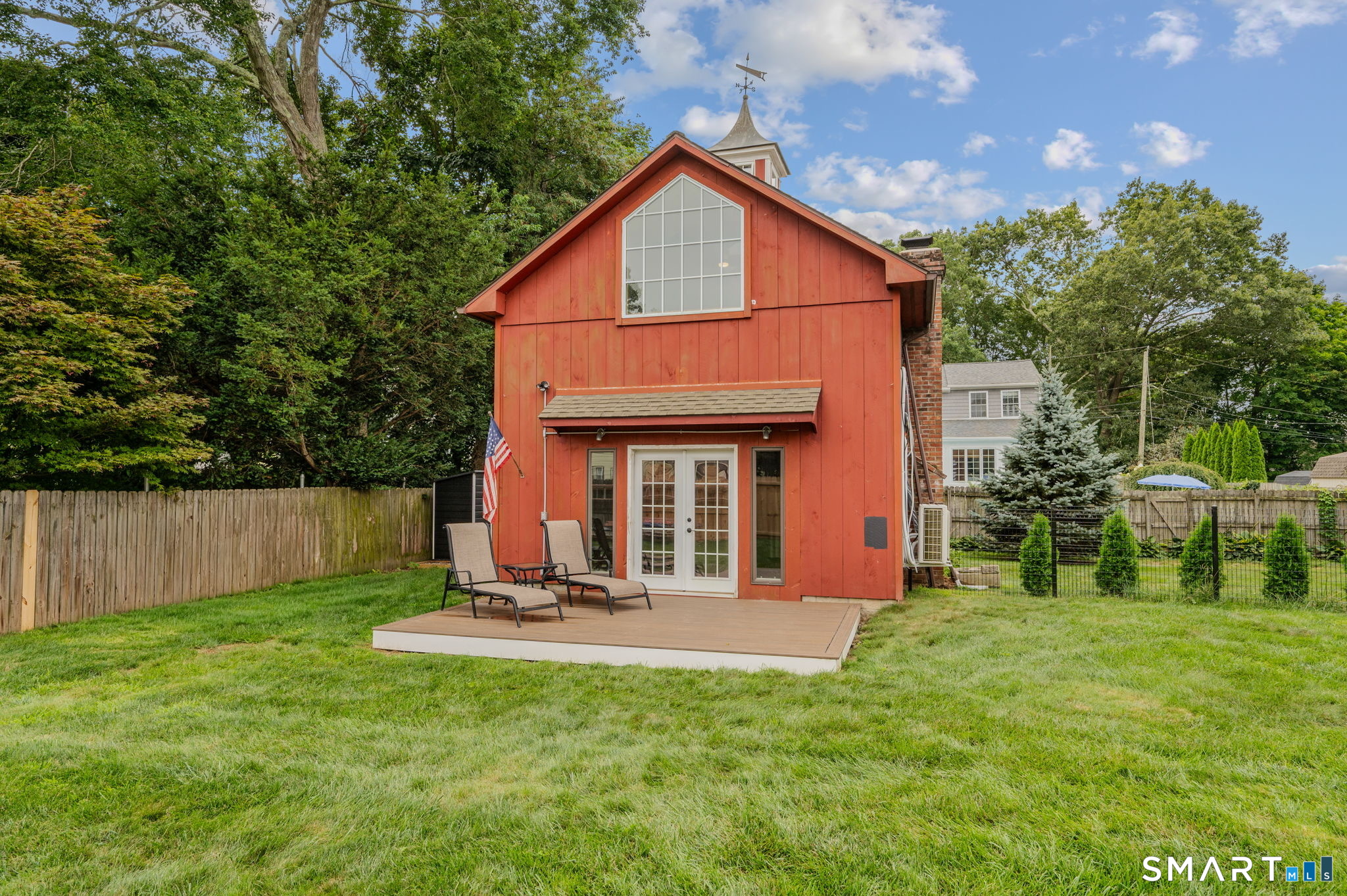 13 Meadowood Lane