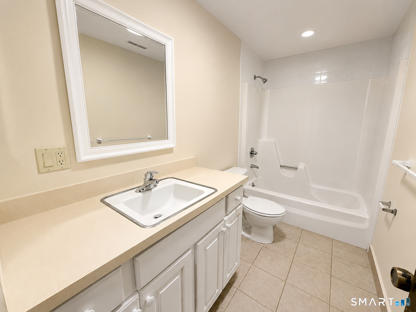 27 Harrison Street Unit #11 photo 15