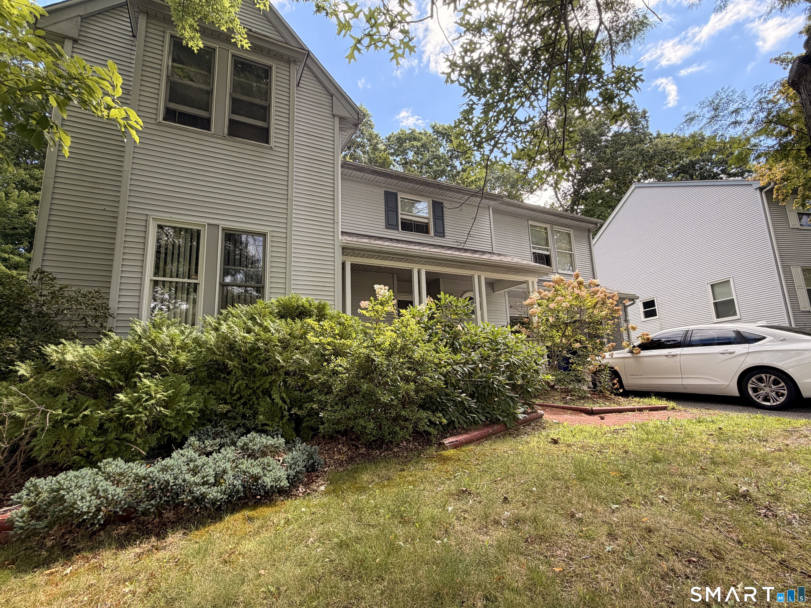 3rd image of 34 Bridle Cir, Torrington, CT 06790 | MLS# 24202104