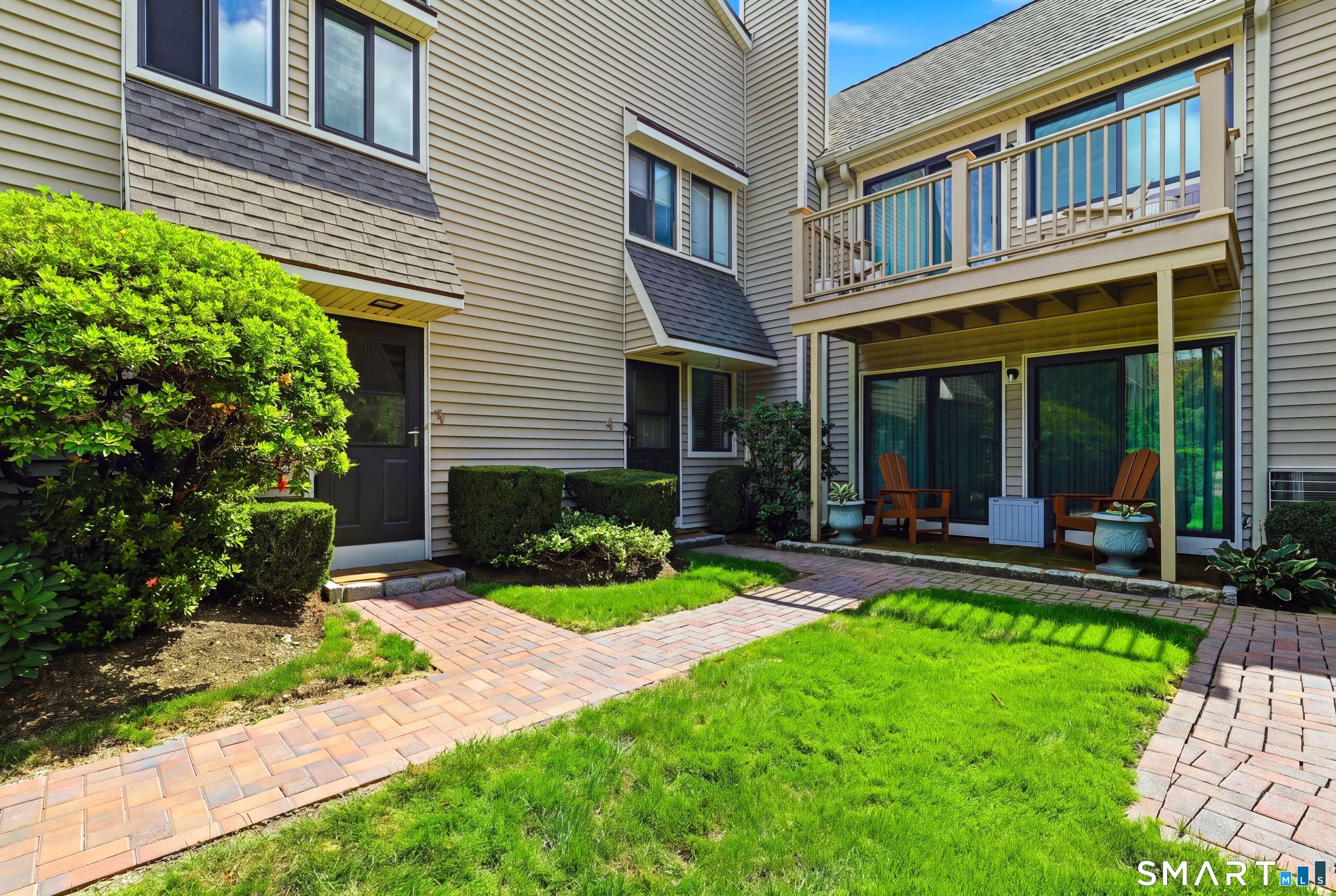 377 Glenbrook Road, Stamford, Connecticut photo 1