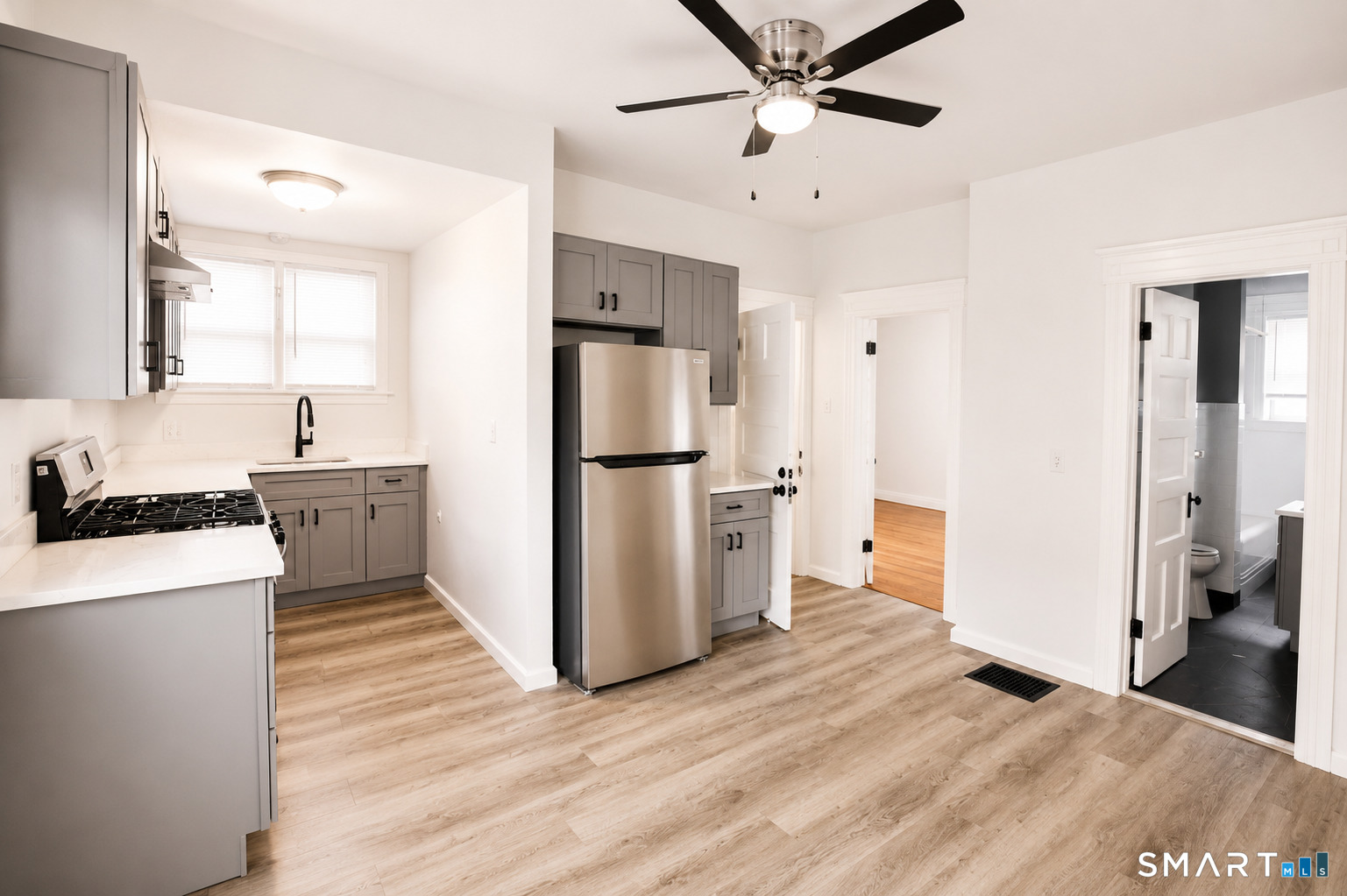 760 Howe Avenue Unit #1st fl photo 7