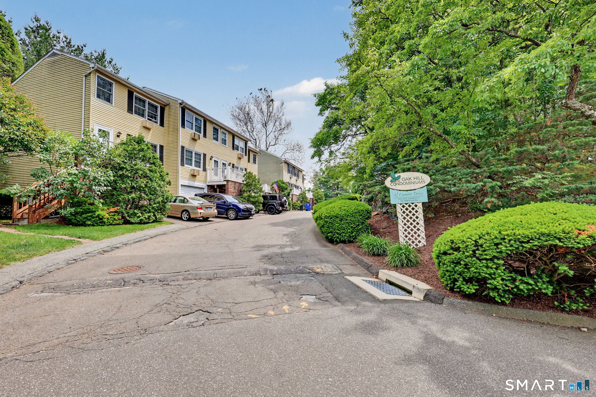 12 Camelot Drive, Norwalk, Connecticut photo 1
