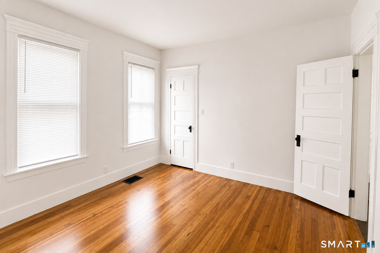 762 Howe Avenue Unit #2nd fl photo 11
