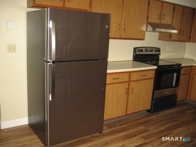 975 Meriden Road Unit #117 photo 6