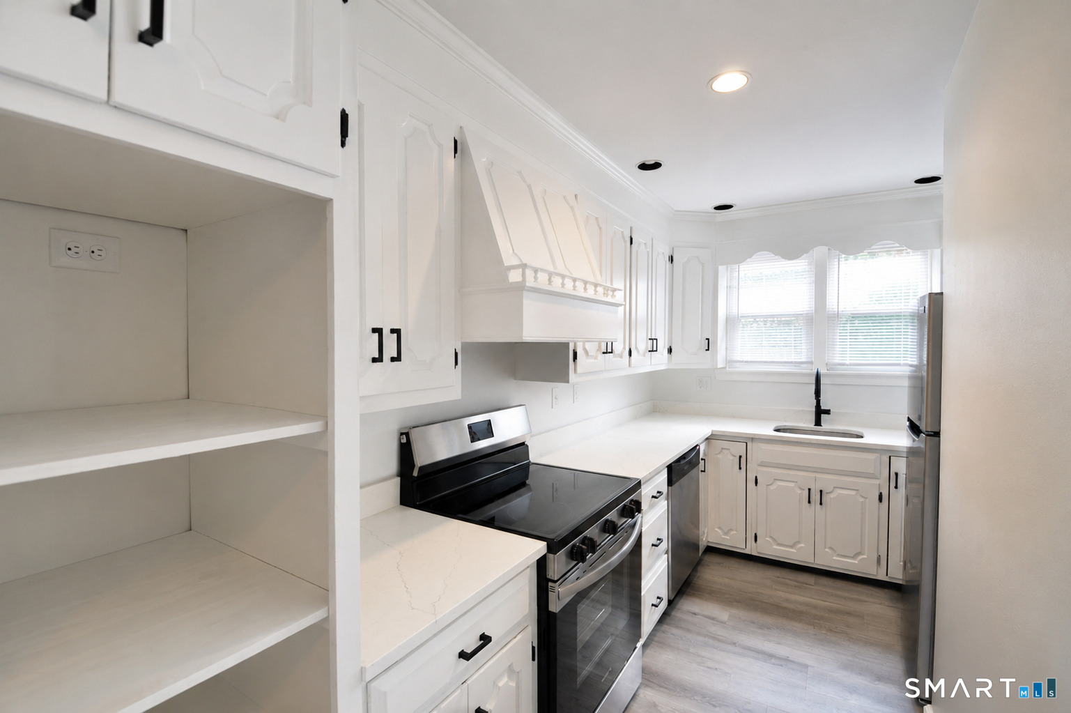762 Howe Avenue Unit #2nd fl photo 8