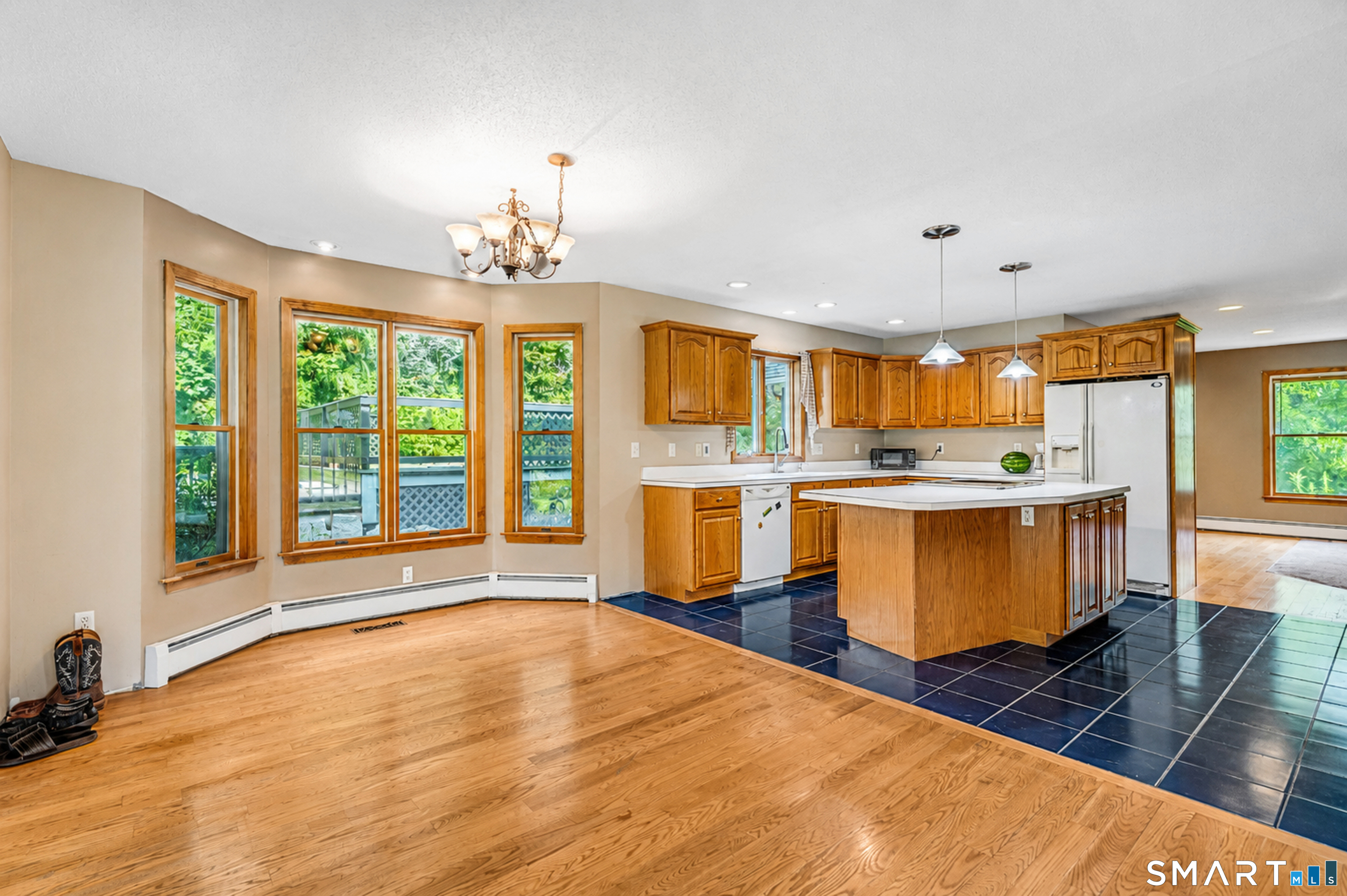 1253 Marion Road photo 8