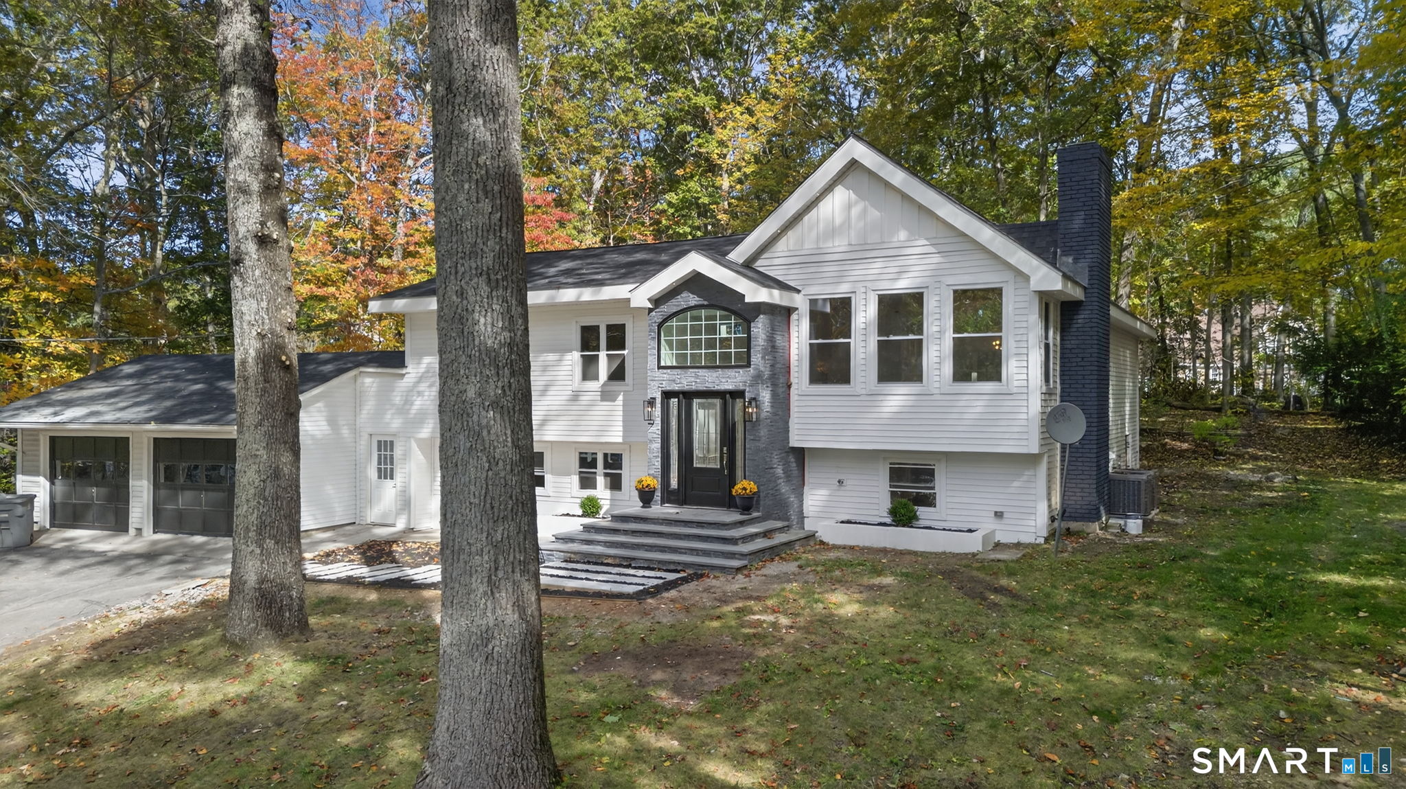 13 Willow Lane