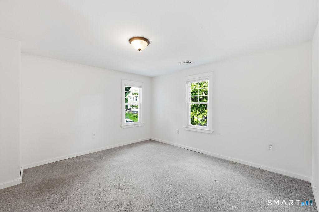 47 Woodland Street photo 22