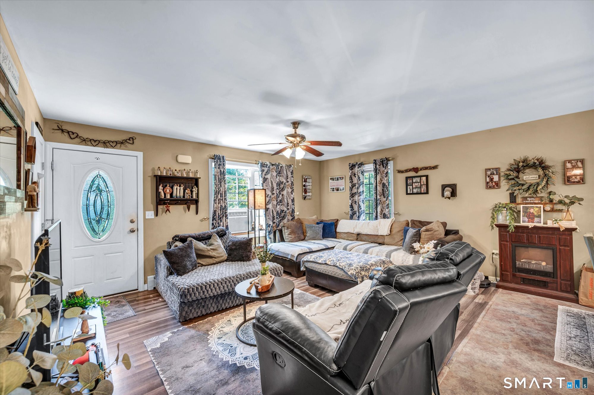Photo 4 of Single family home for sale at 524 Christopher Wy, Killingly, CT 06241 | MLS# 24201056 | Listing updated on 2026-09-01