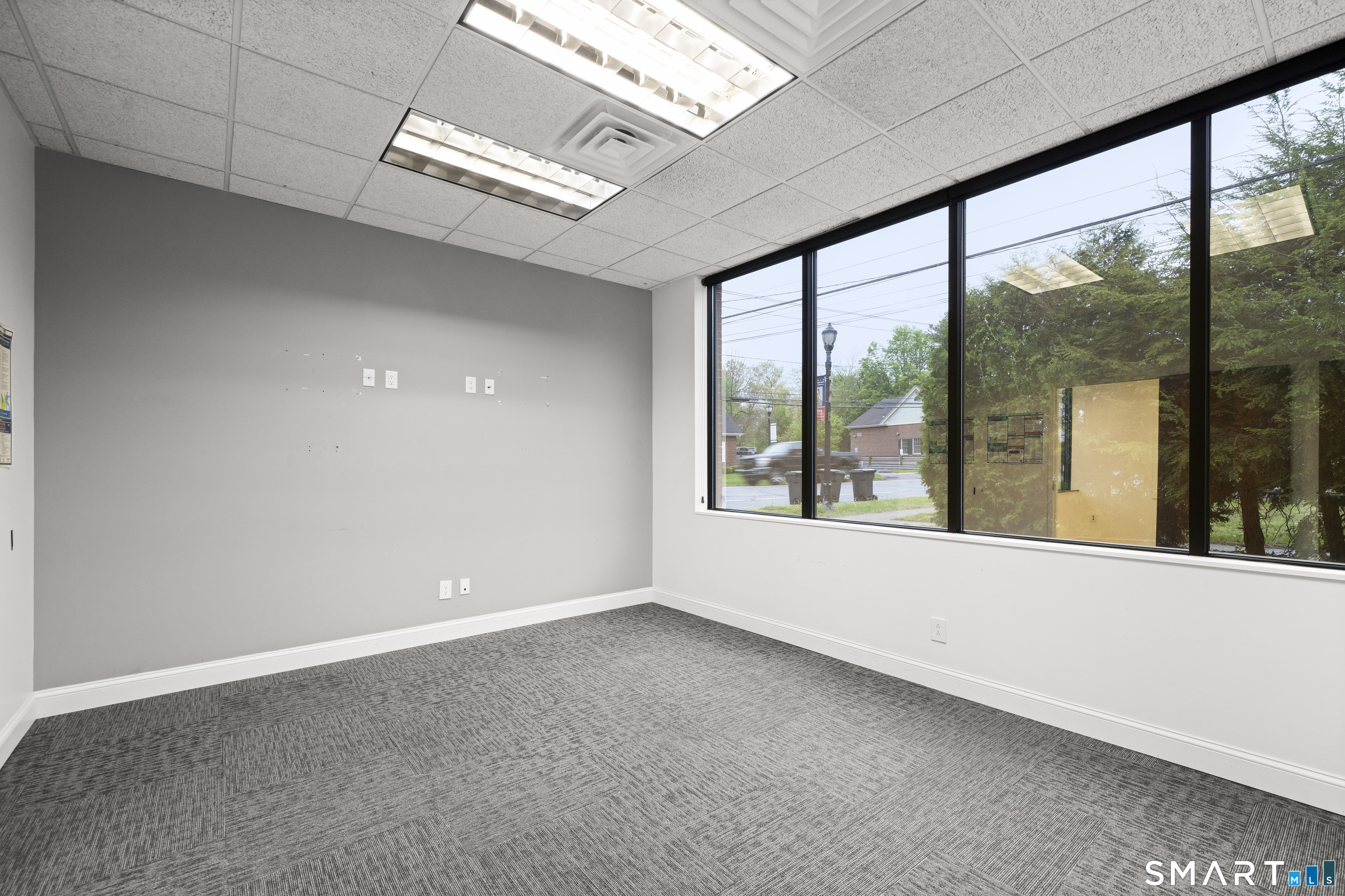 281 Hazard Avenue photo 10