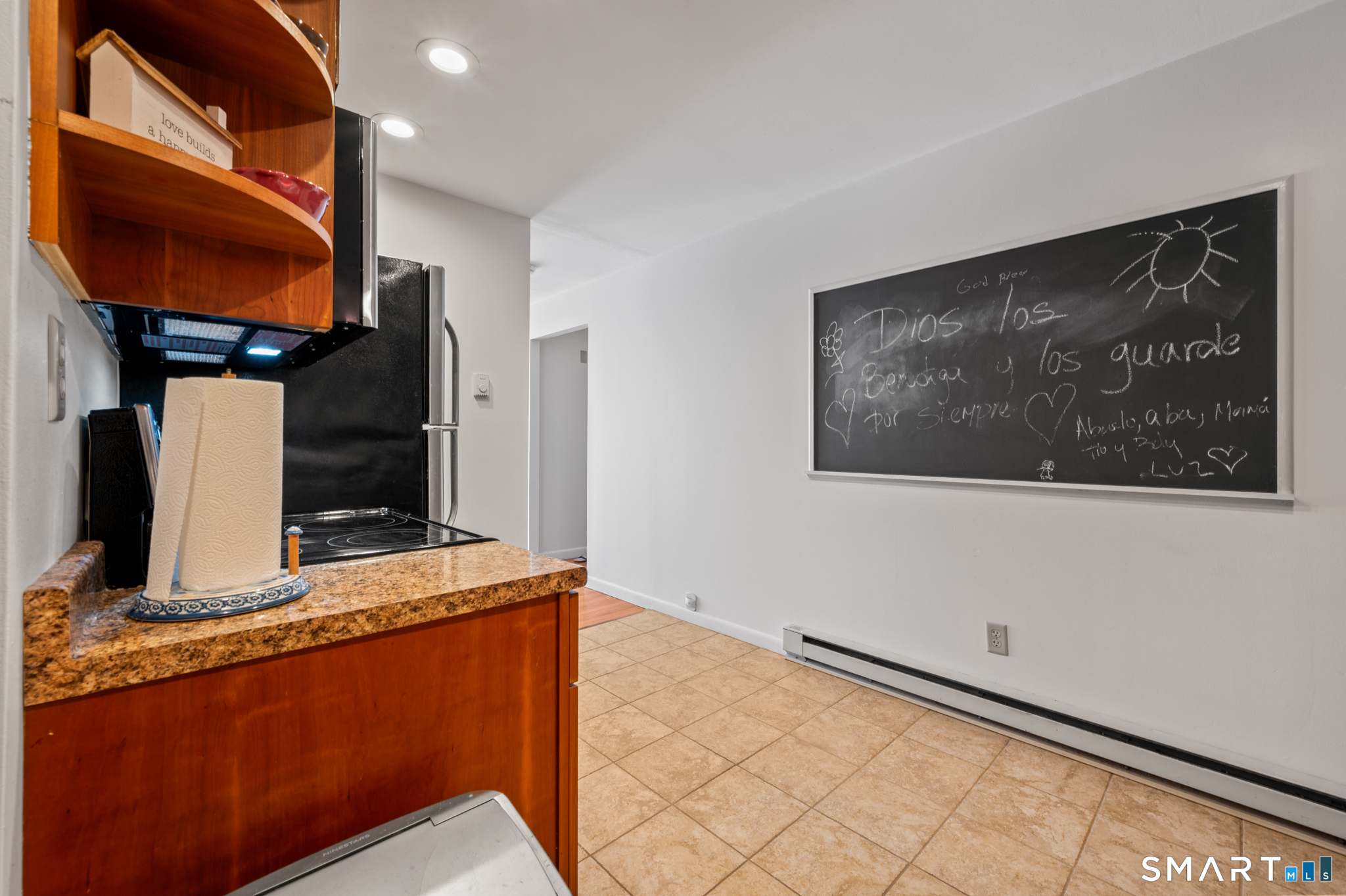1660 Farmington Avenue Unit #2 photo 7