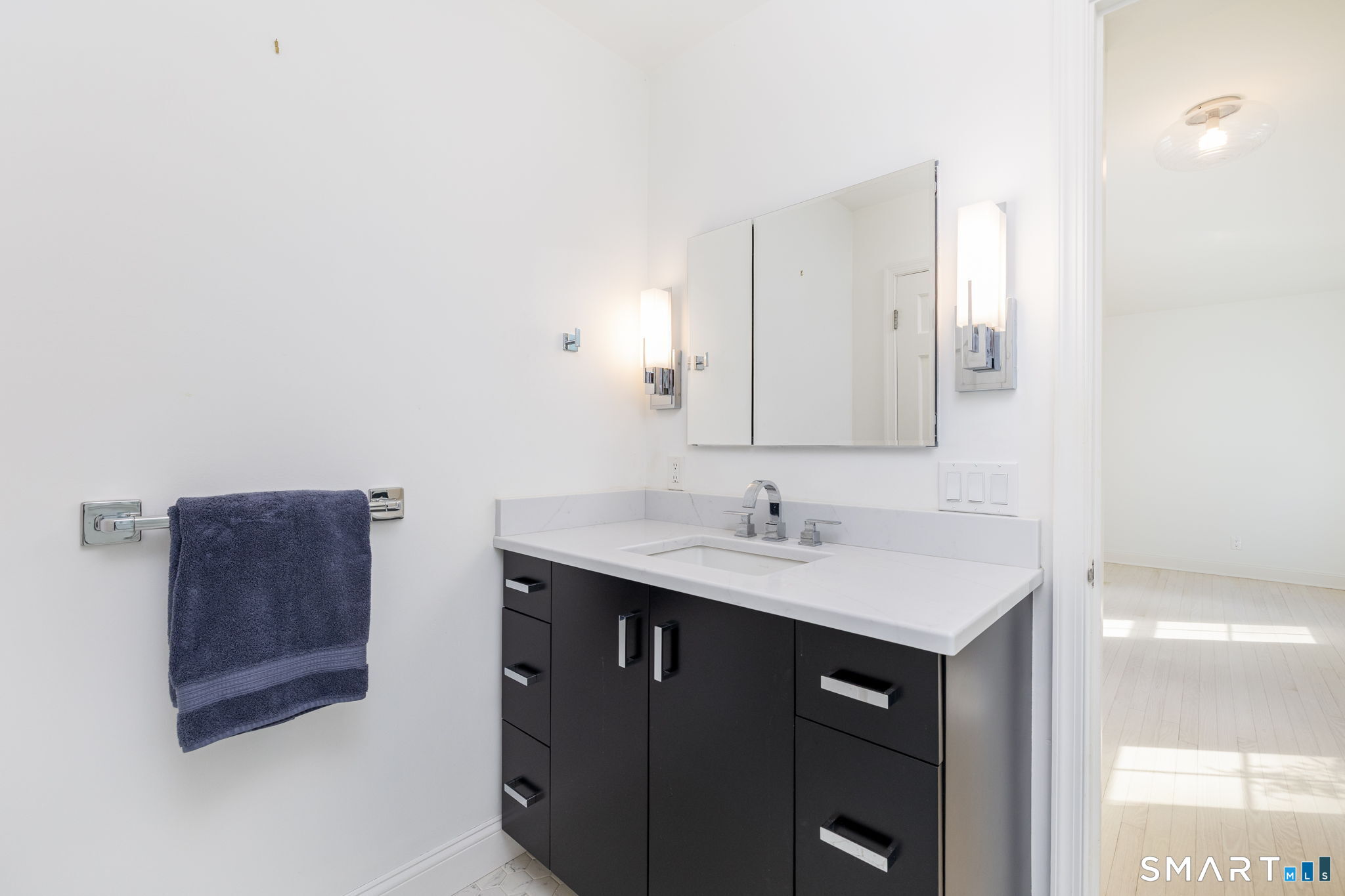 128 Sheldon Lane photo 16