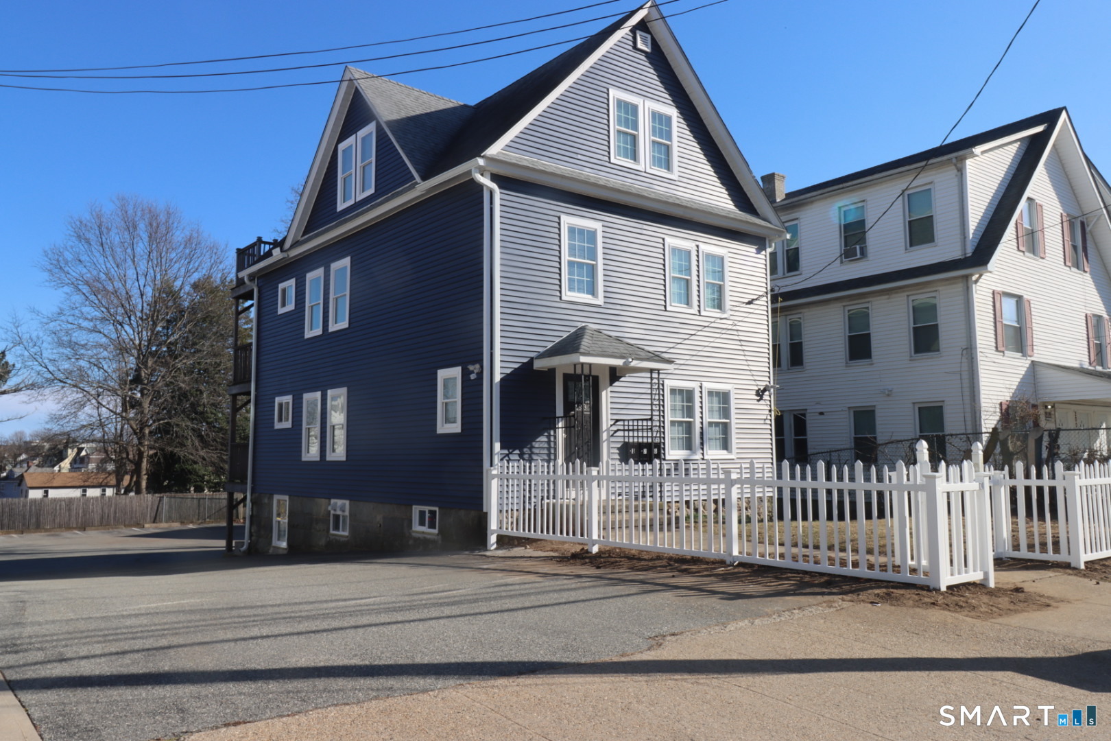 198 Montauk Avenue