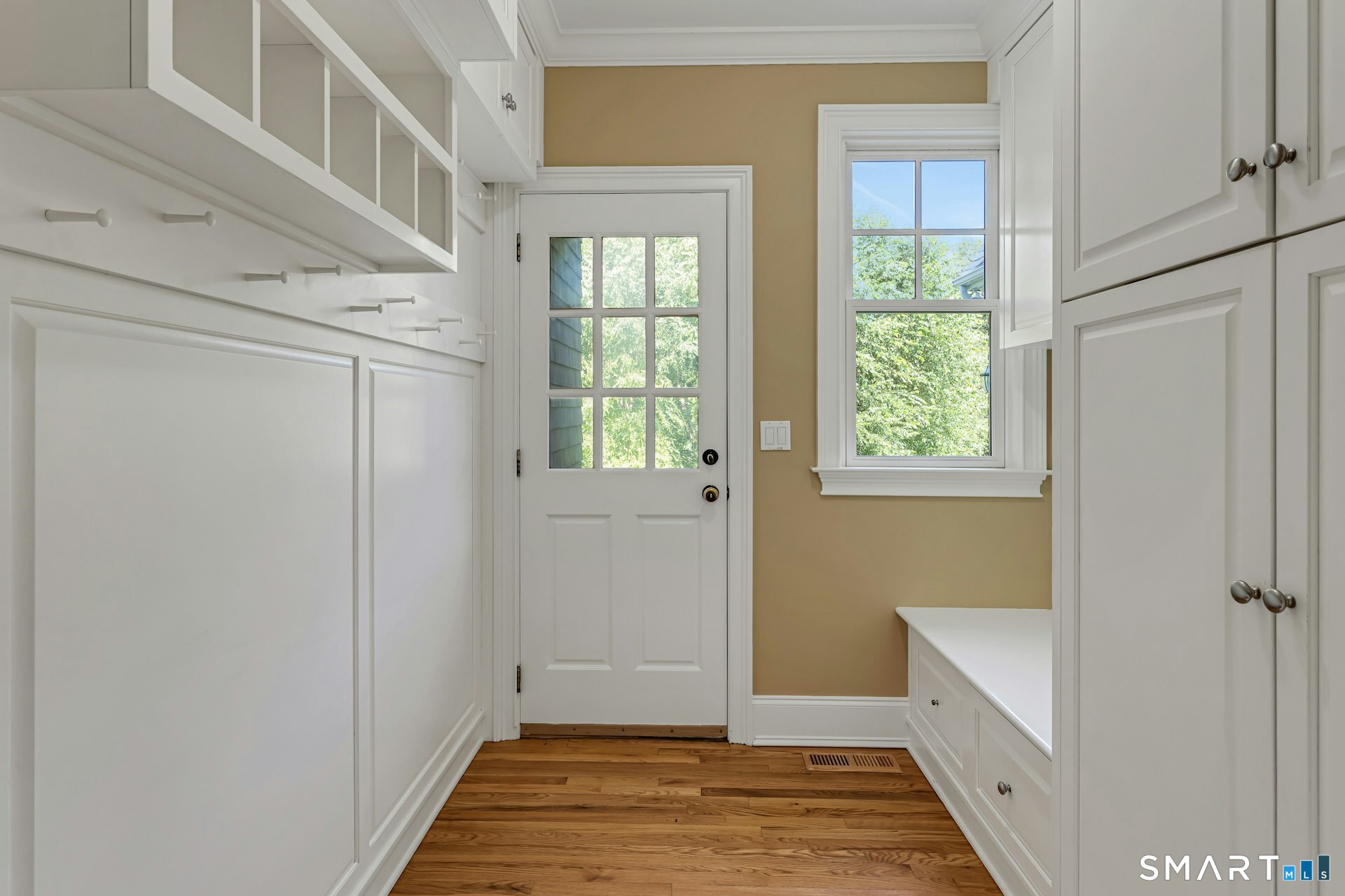 27 Walnut Lane photo 17