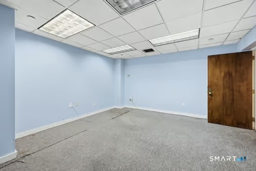 650 Franklin Avenue photo 17