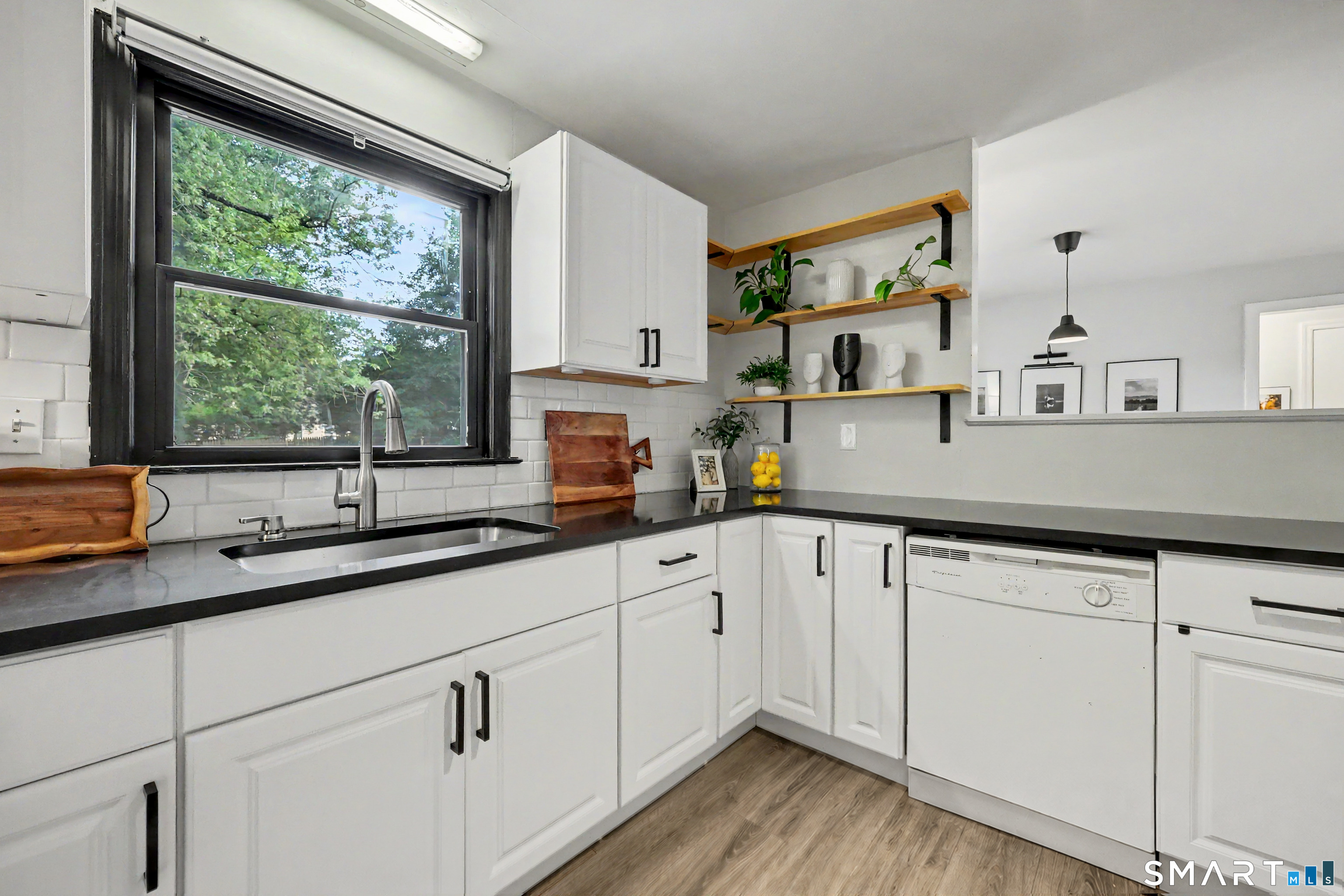 Photo 3 of Single family home for sale at 12 Hillview Ave, Hamden, CT 06514 | MLS# 24201362 | Listing updated on 2026-09-21