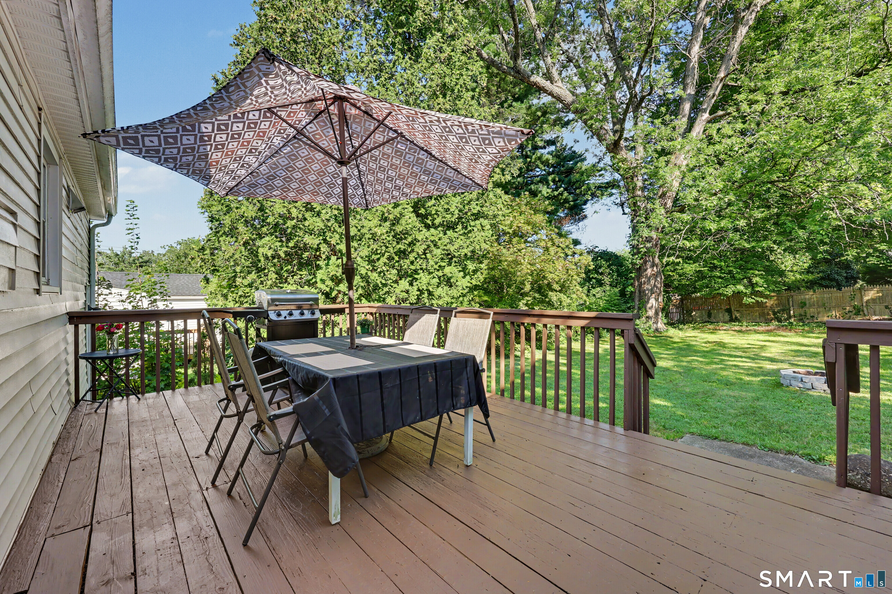 12 Hillview Avenue photo 24