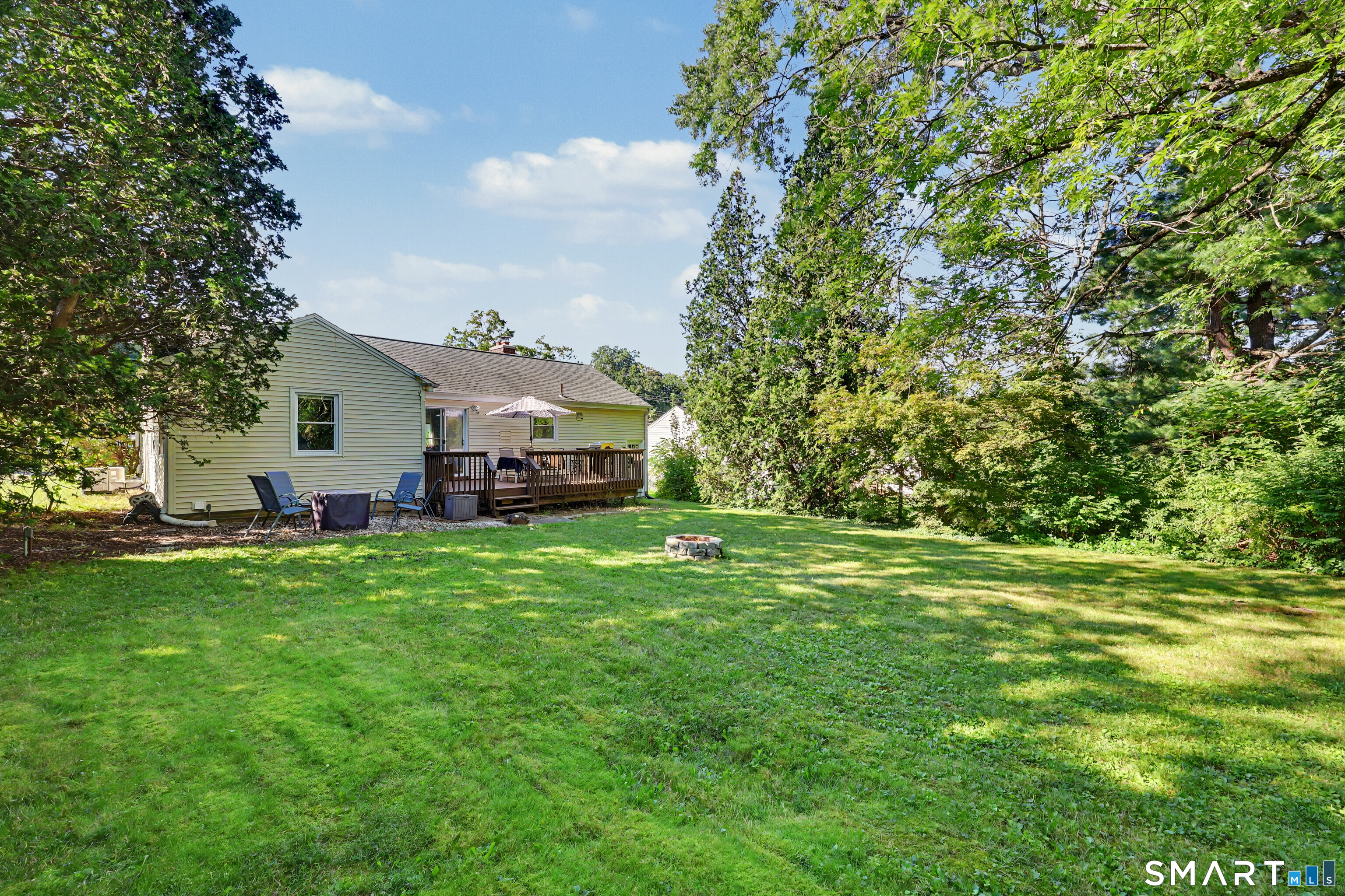 Photo 2 of Single family home for sale at 12 Hillview Ave, Hamden, CT 06514 | MLS# 24201362 | Listing updated on 2026-09-21