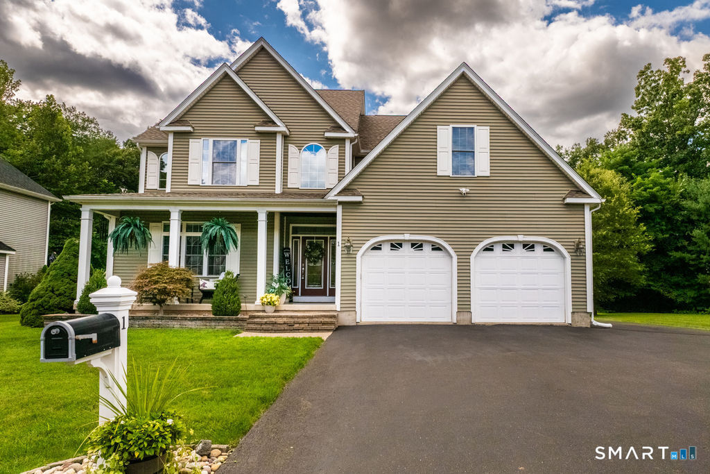 1 James Place, Plainville