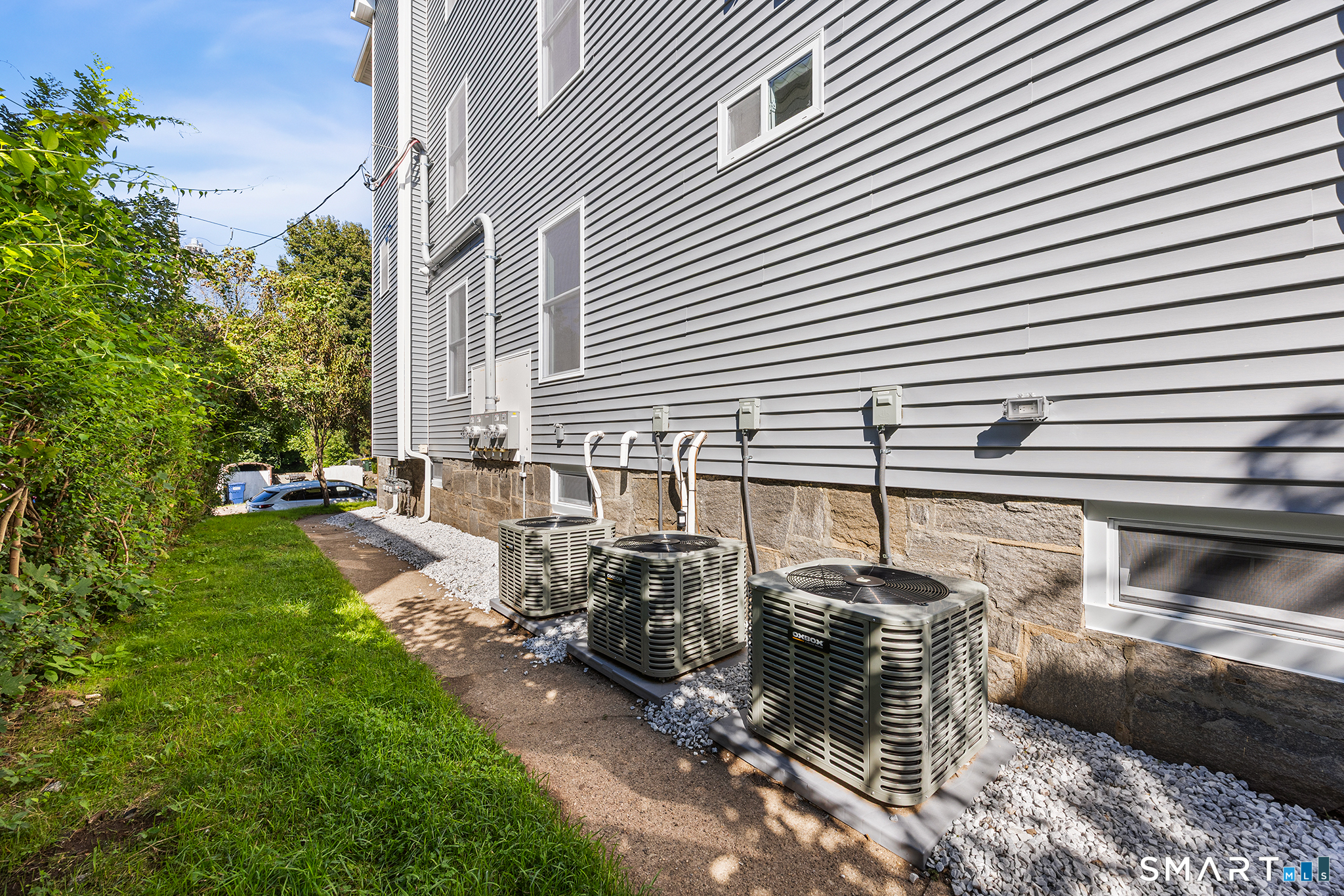 36 Hubbell Avenue photo 29