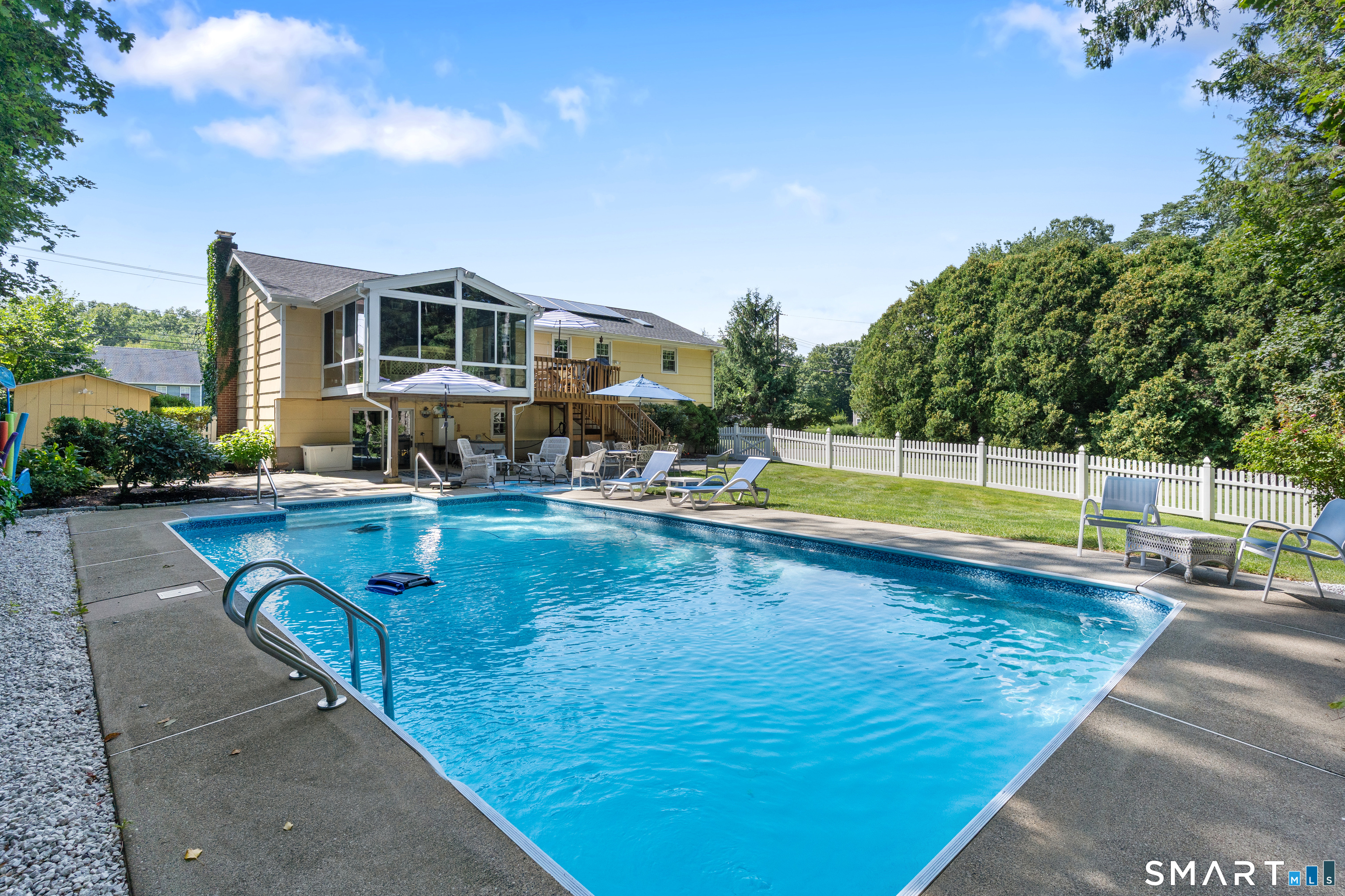 1431 Long Hill Road