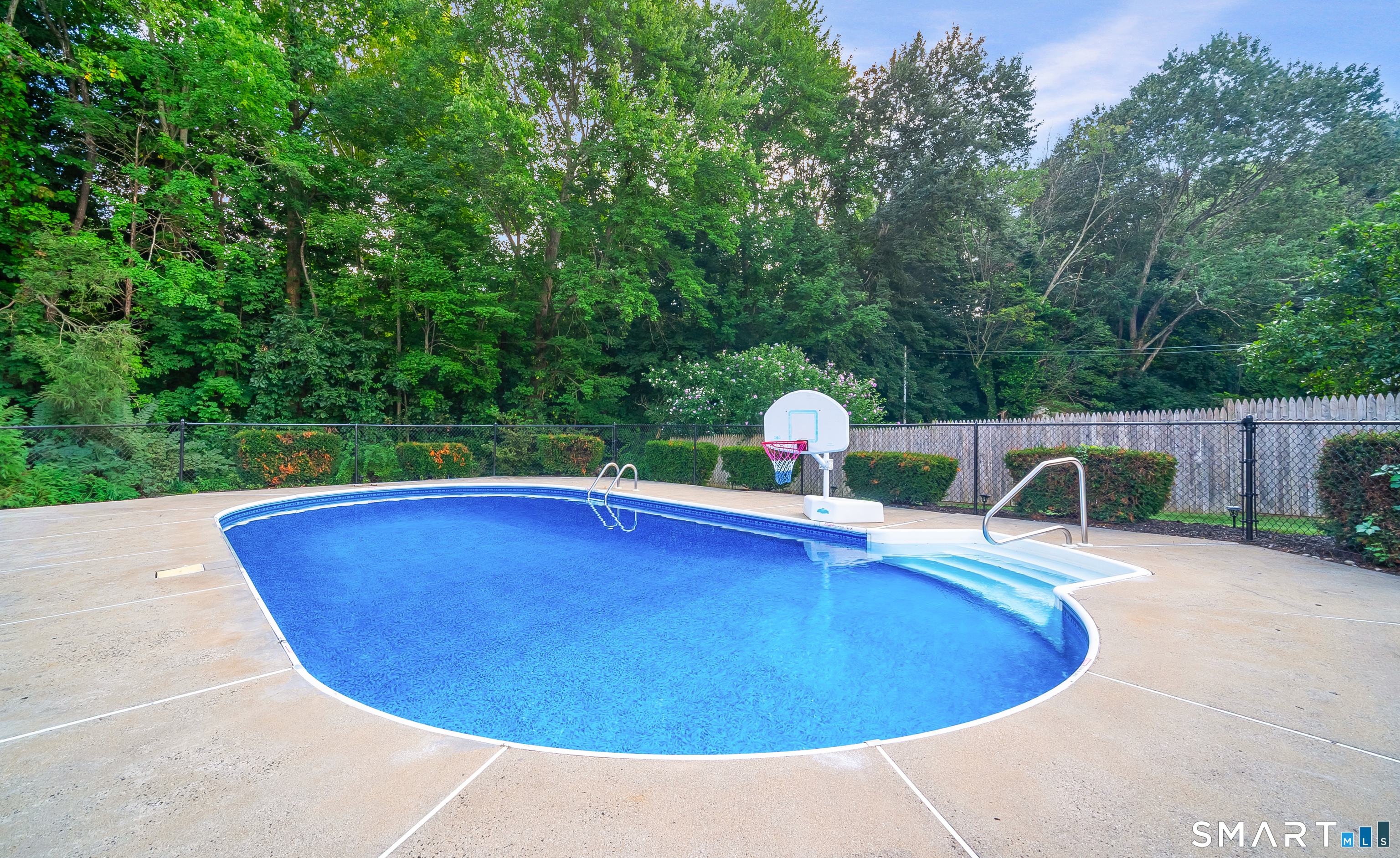 186 Greenbriar Road photo 36