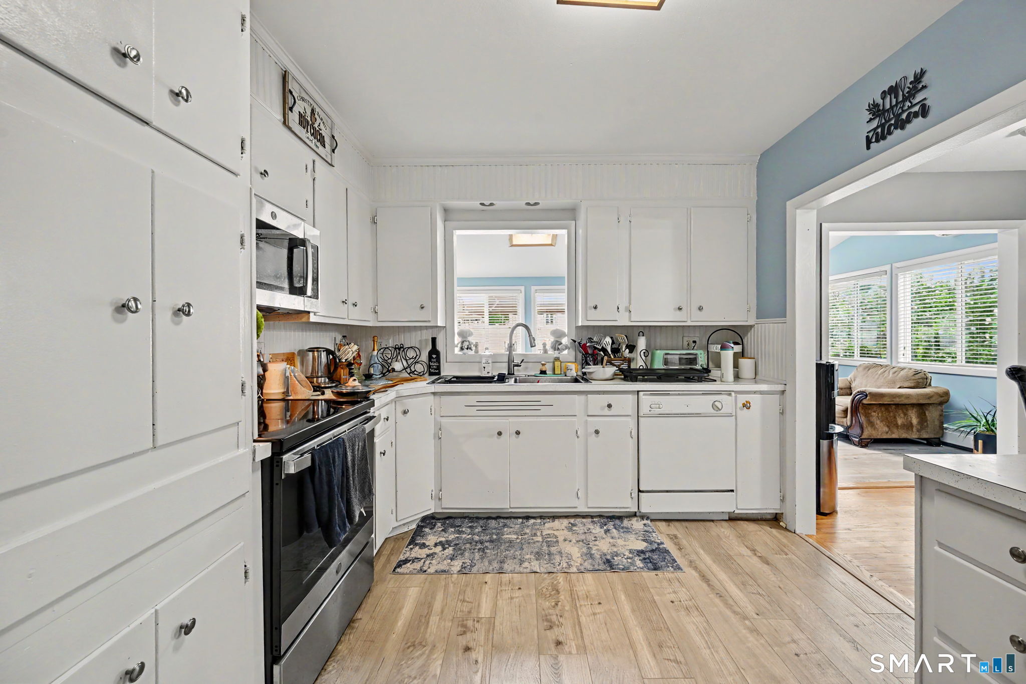 170 Hollywood Avenue photo 12