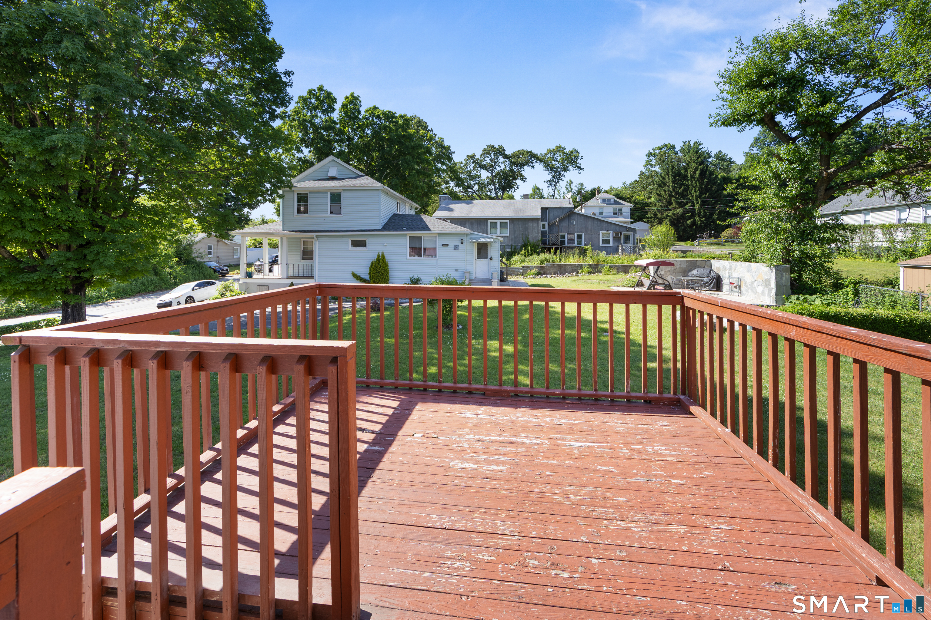 39 Munson Avenue photo 19