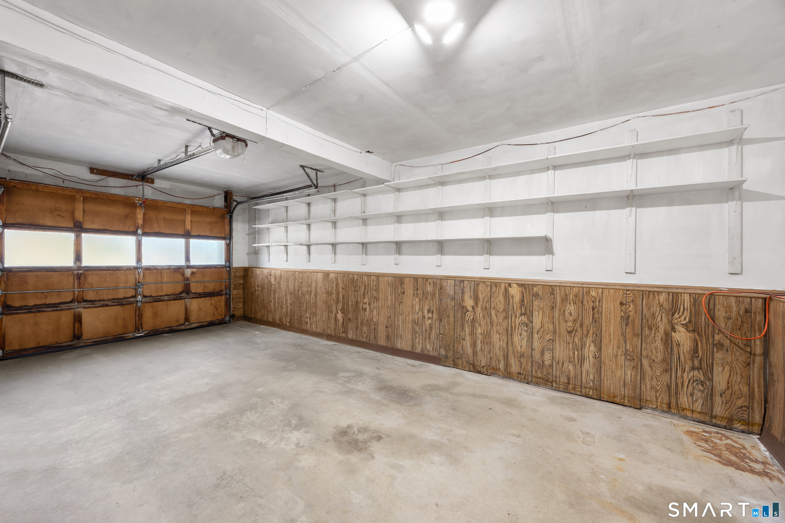 39 Munson Avenue photo 18