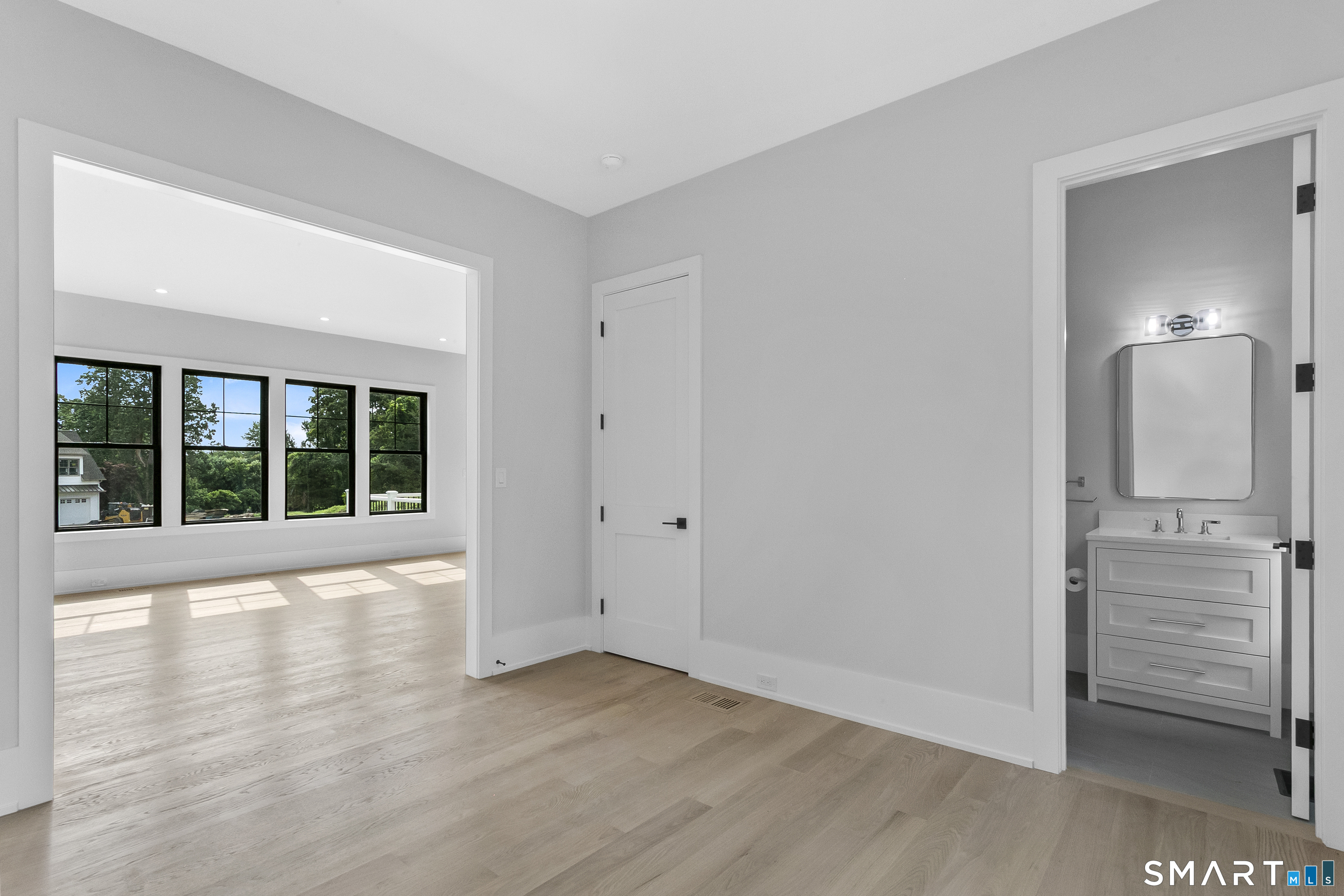 Photo 15 of 110 porters hill Road, Trumbull, CT