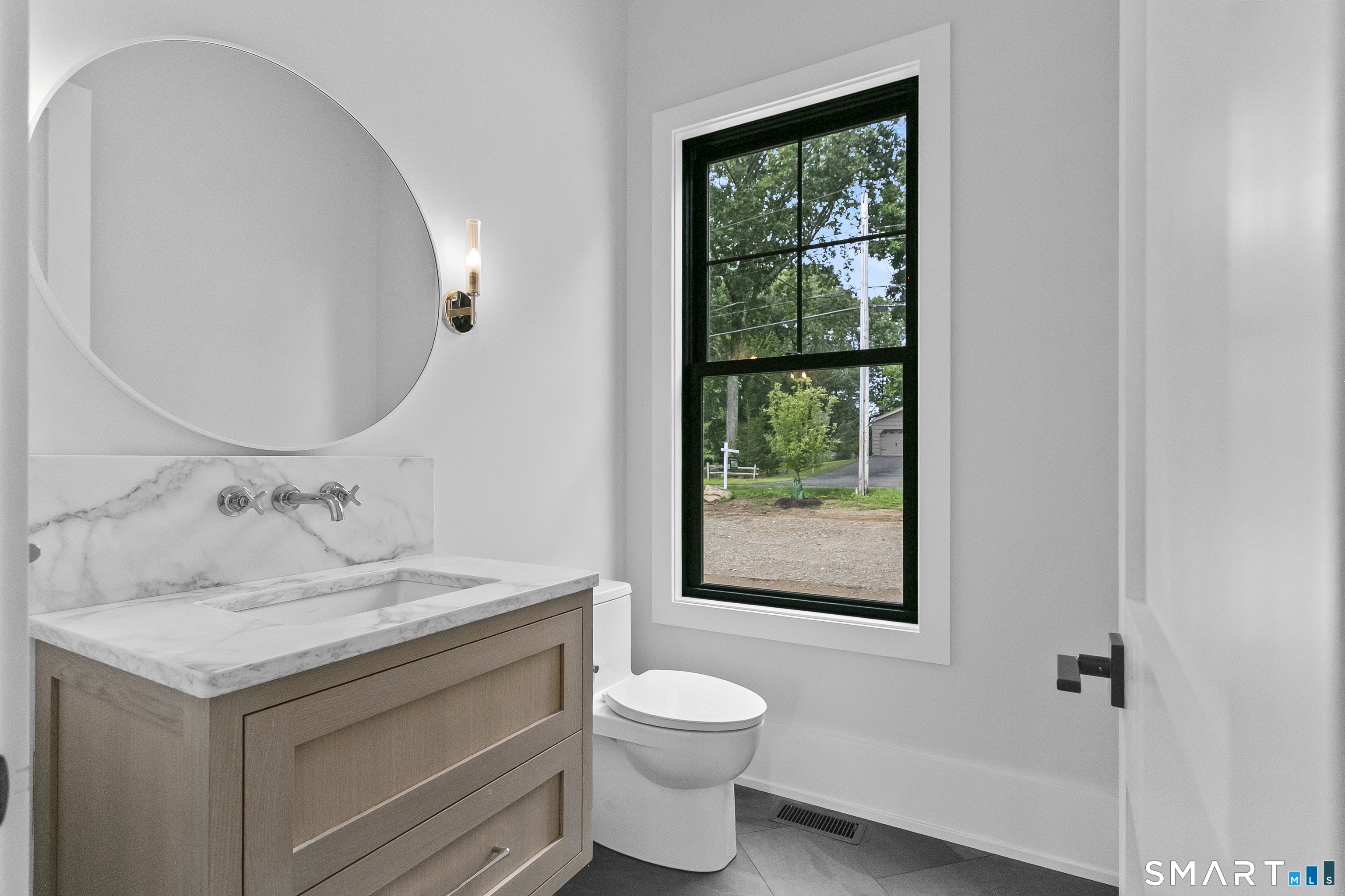 Photo 19 of 110 porters hill Road, Trumbull, CT