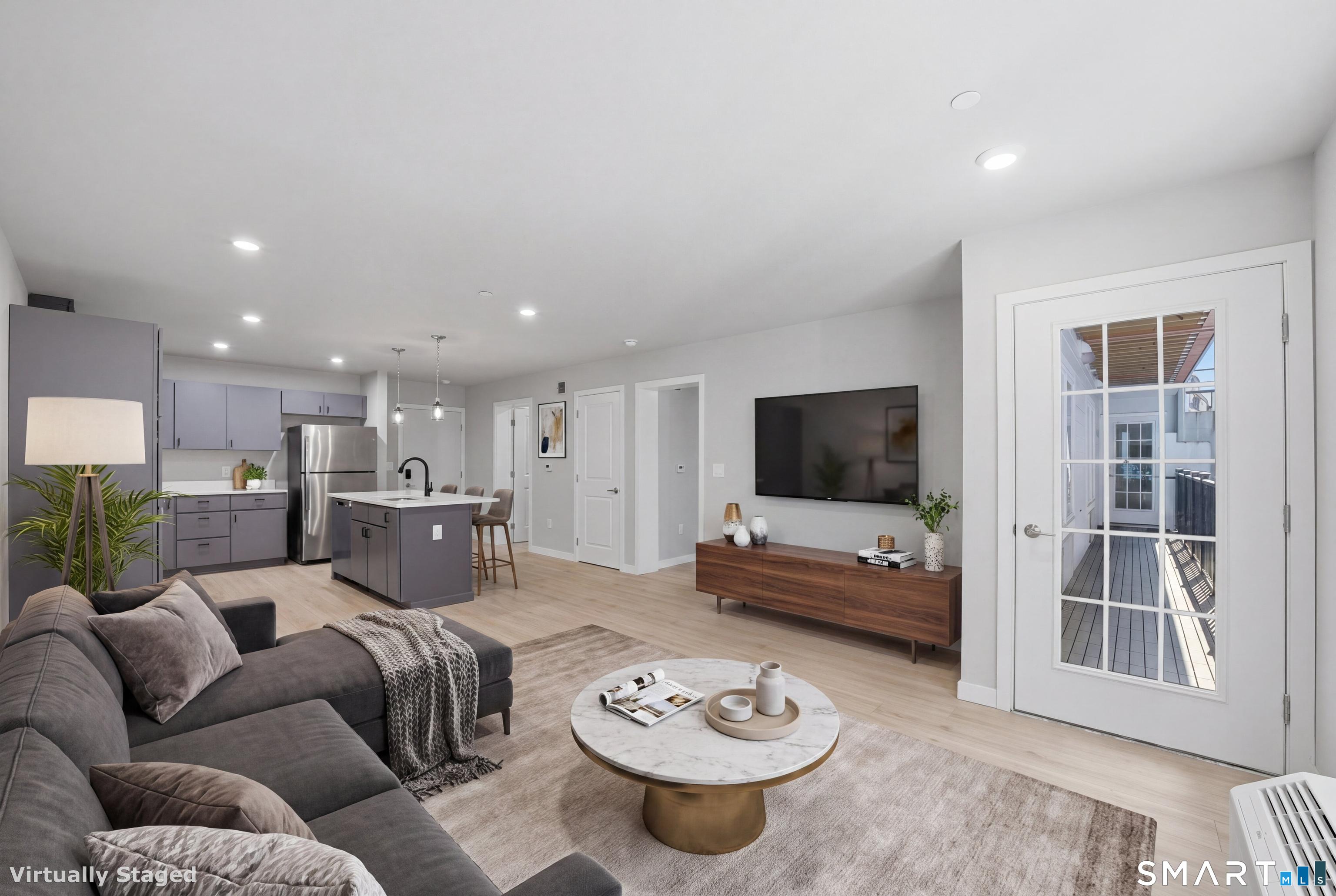 589 Bedford Street, Stamford, Connecticut photo 4