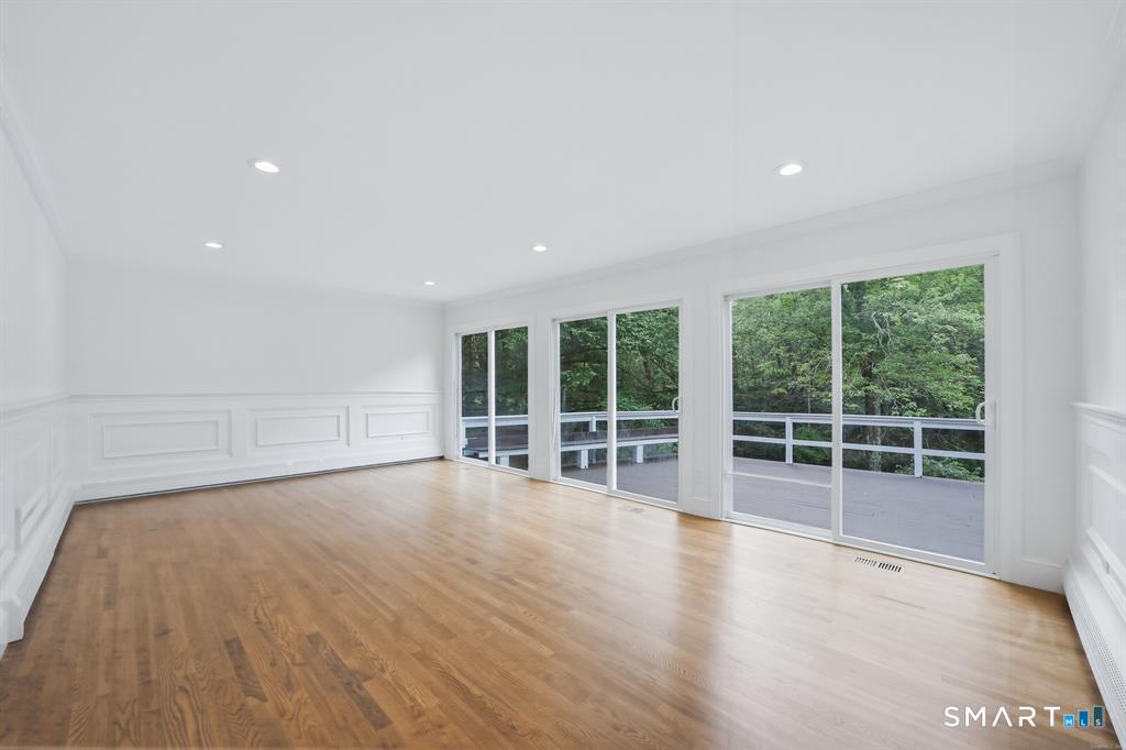 21 Deepwood Road photo 16