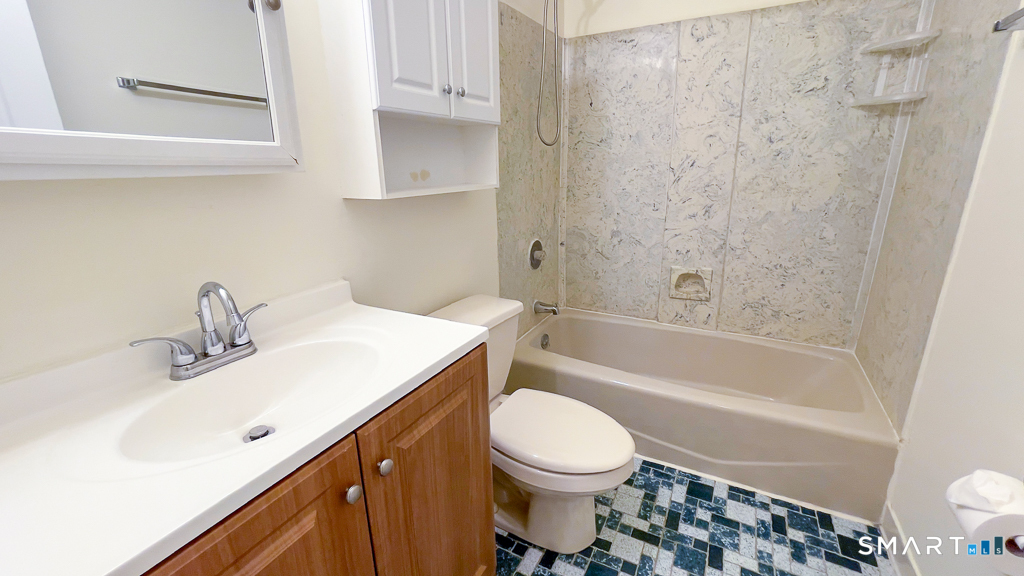5 Falmouth Court Unit #5 photo 23