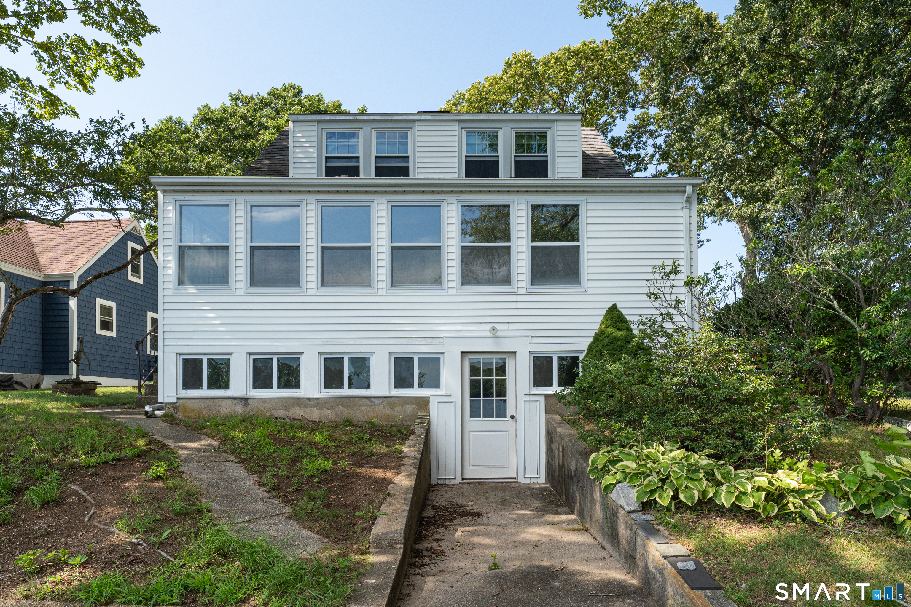 25 Shore Drive photo 16
