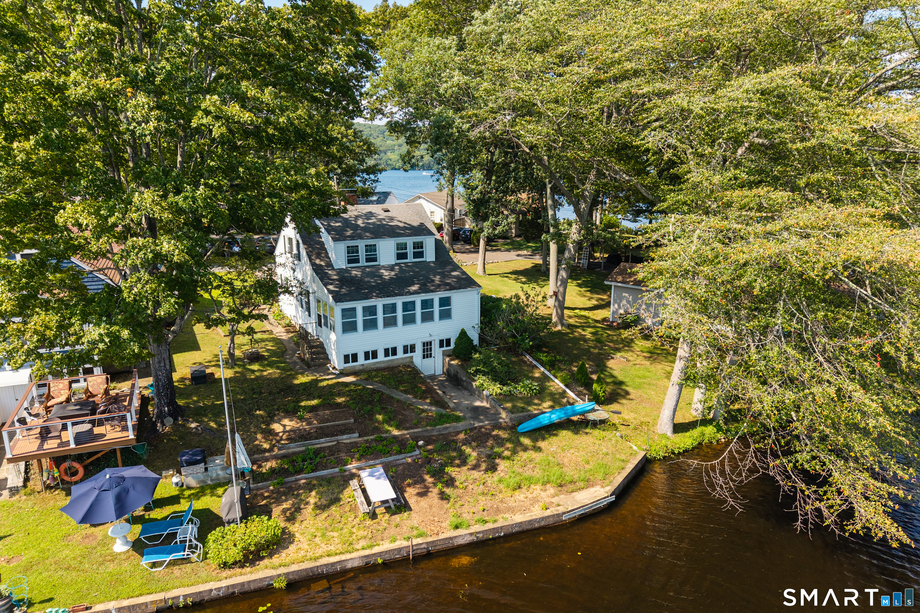 25 Shore Drive photo 19