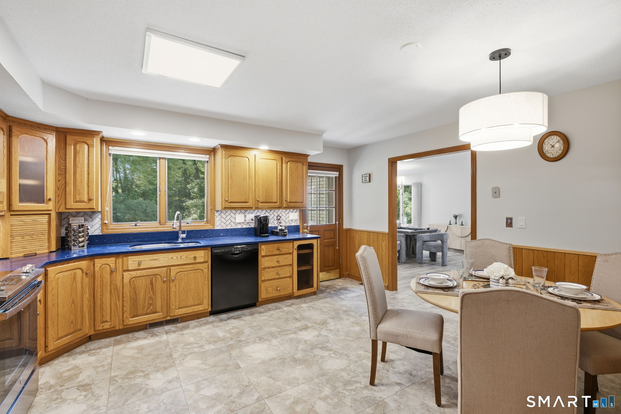 Photo 12 of 115 Somerwynd Lane, Suffield, CT