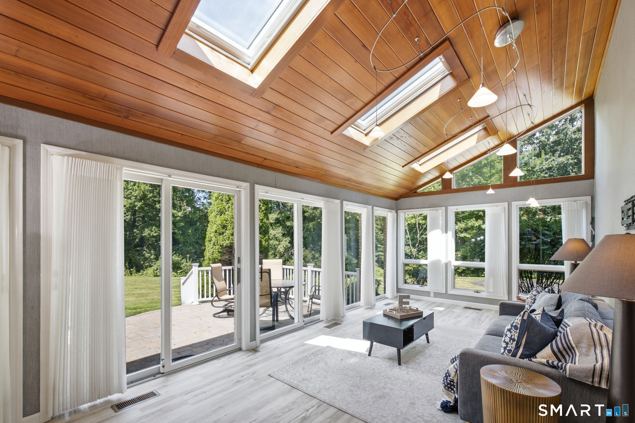 Photo 16 of 115 Somerwynd Lane, Suffield, CT