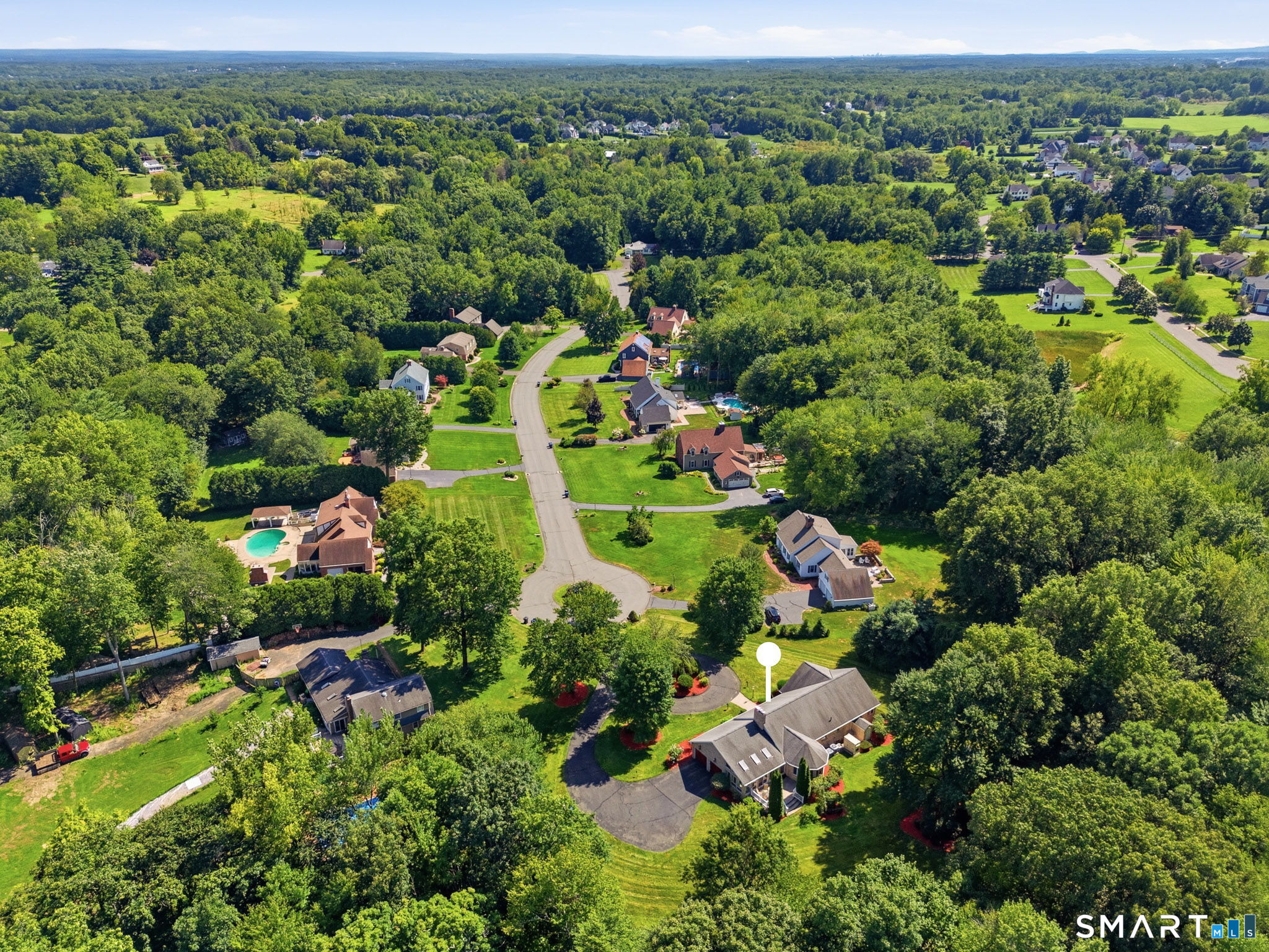 Photo 32 of 115 Somerwynd Lane, Suffield, CT