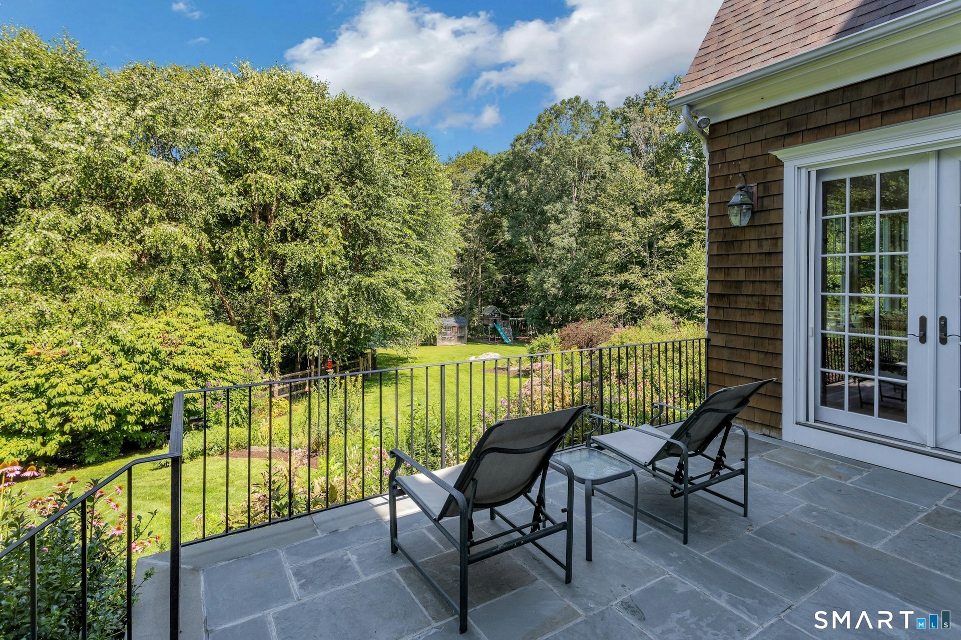 27 Walnut Lane photo 37