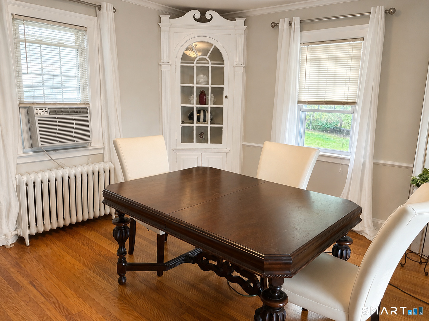 Photo 4 of Single family home for sale at 130 Palm St, Hartford, CT 06112 | MLS# 24202348 | Listing updated on 2026-09-26