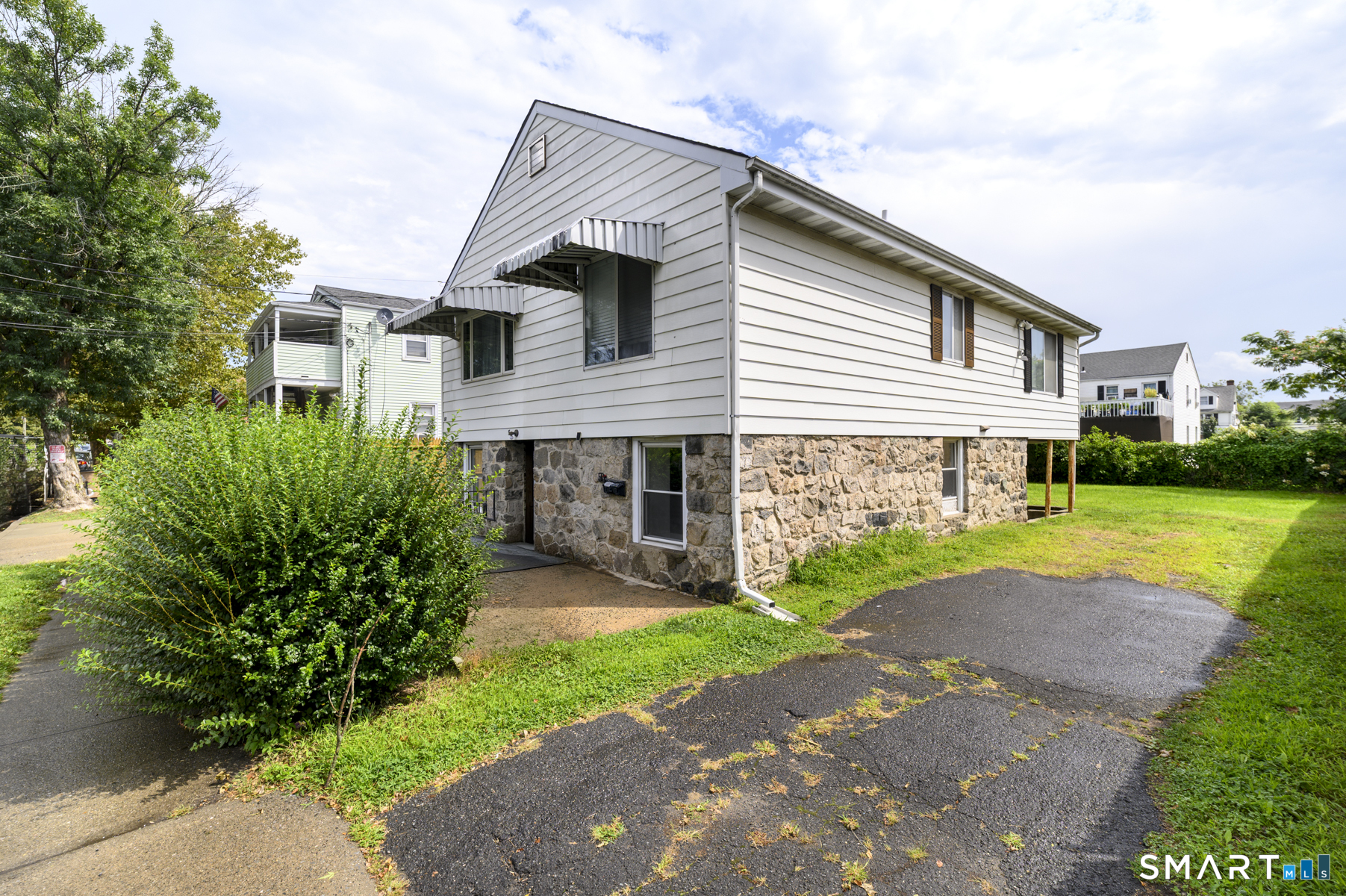 50 Victory Street, Stamford, Connecticut photo 1