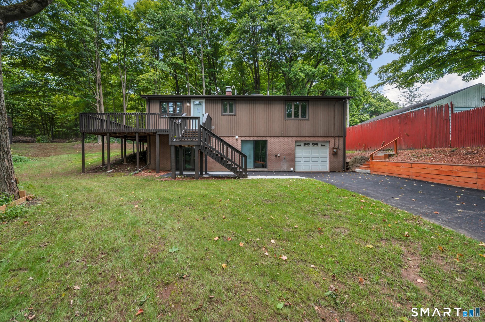 19 Smithfield Avenue
