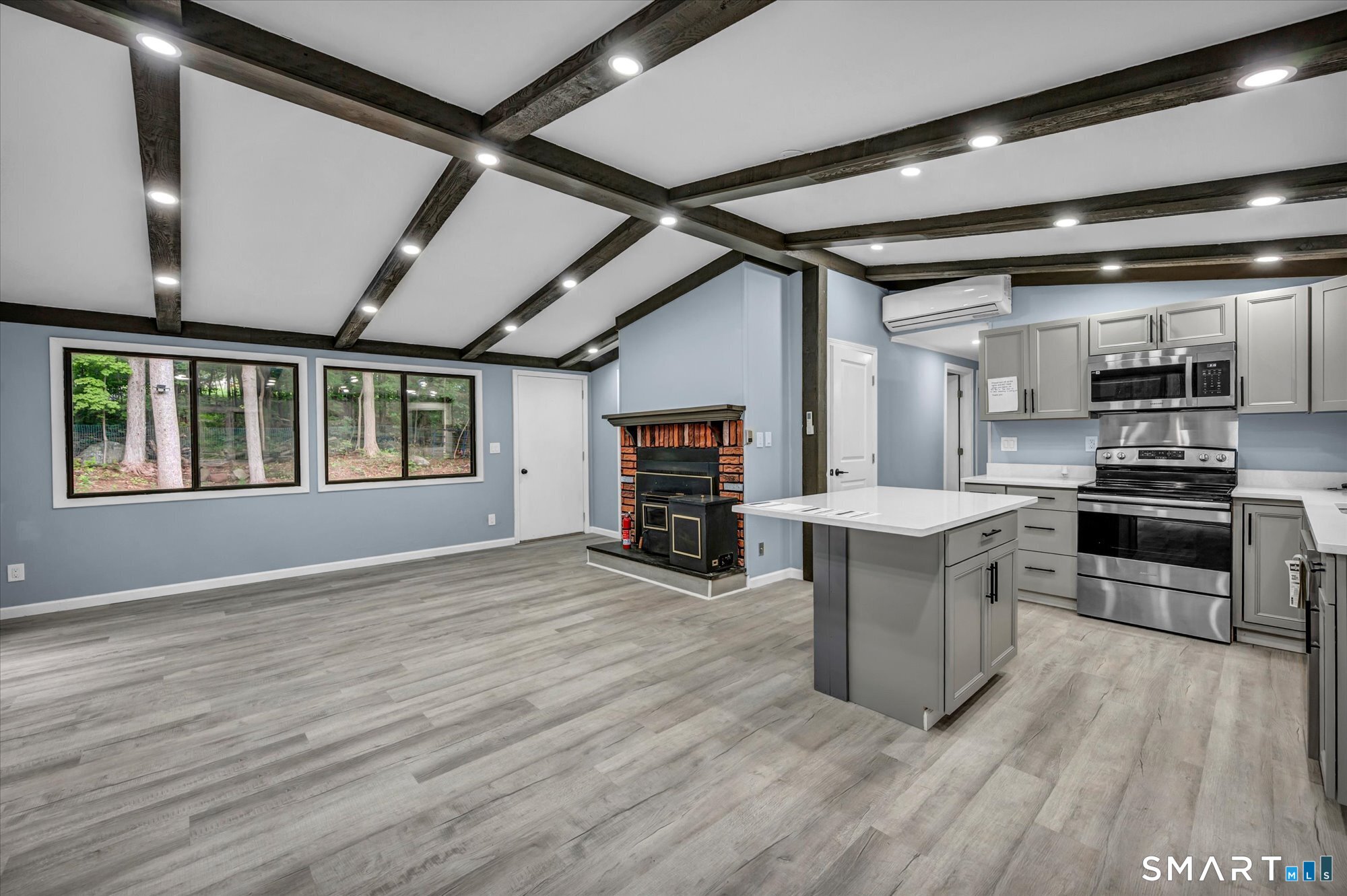 19 Smithfield Avenue photo 3