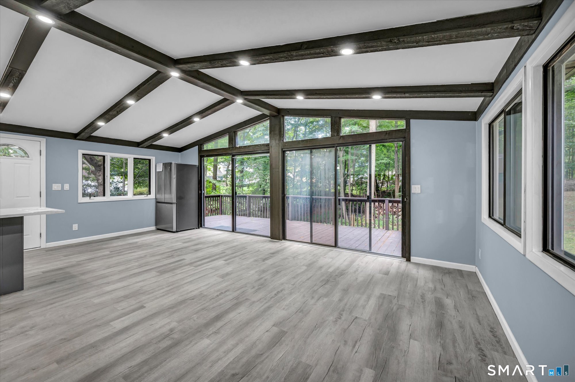 19 Smithfield Avenue photo 6