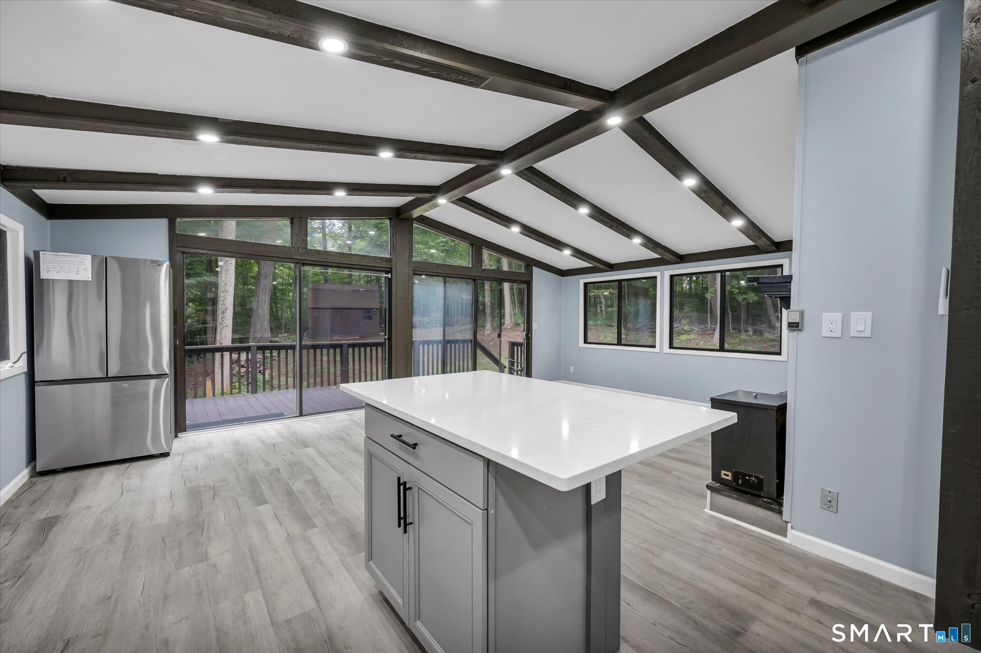 19 Smithfield Avenue photo 12