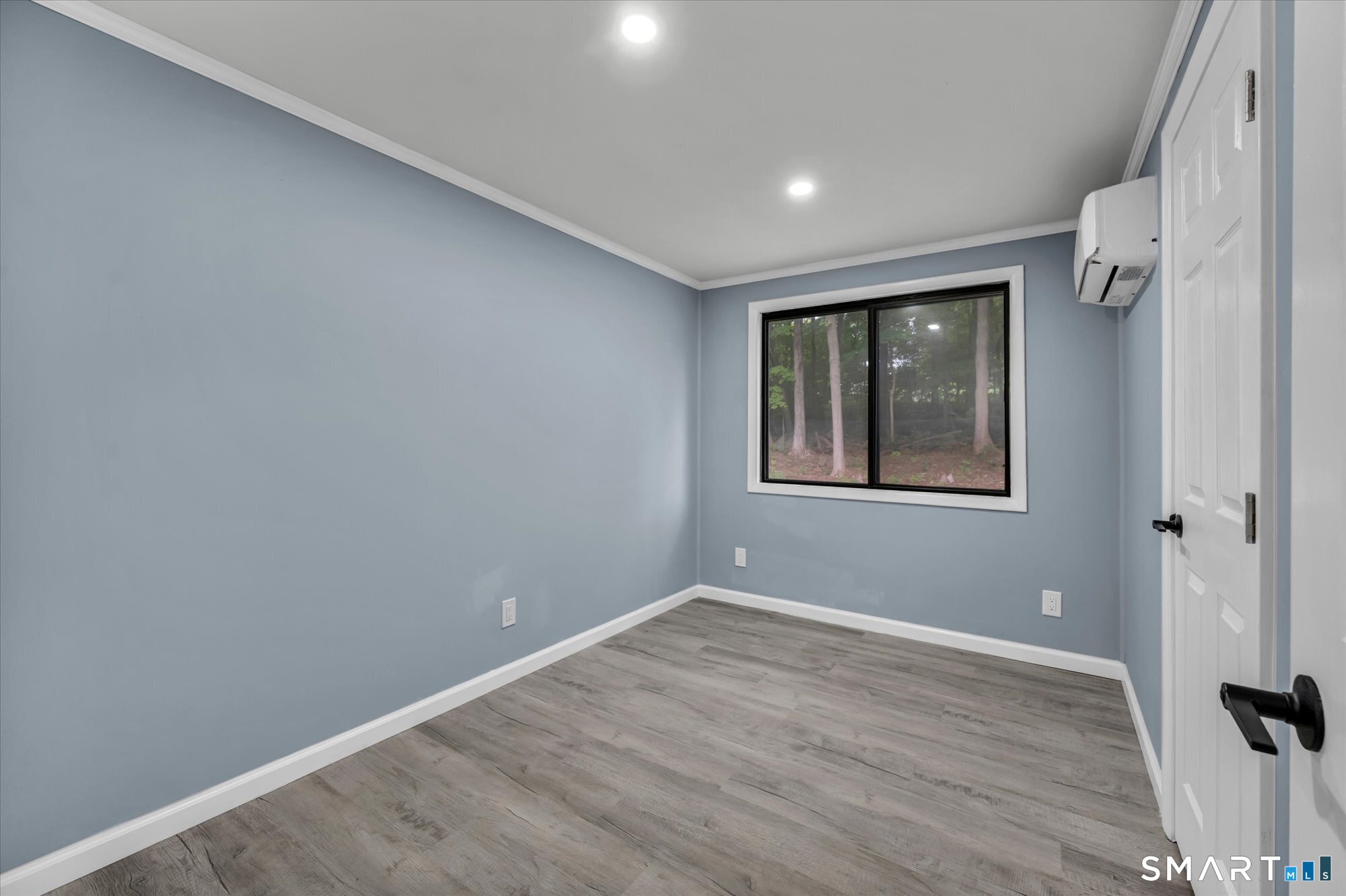 19 Smithfield Avenue photo 16