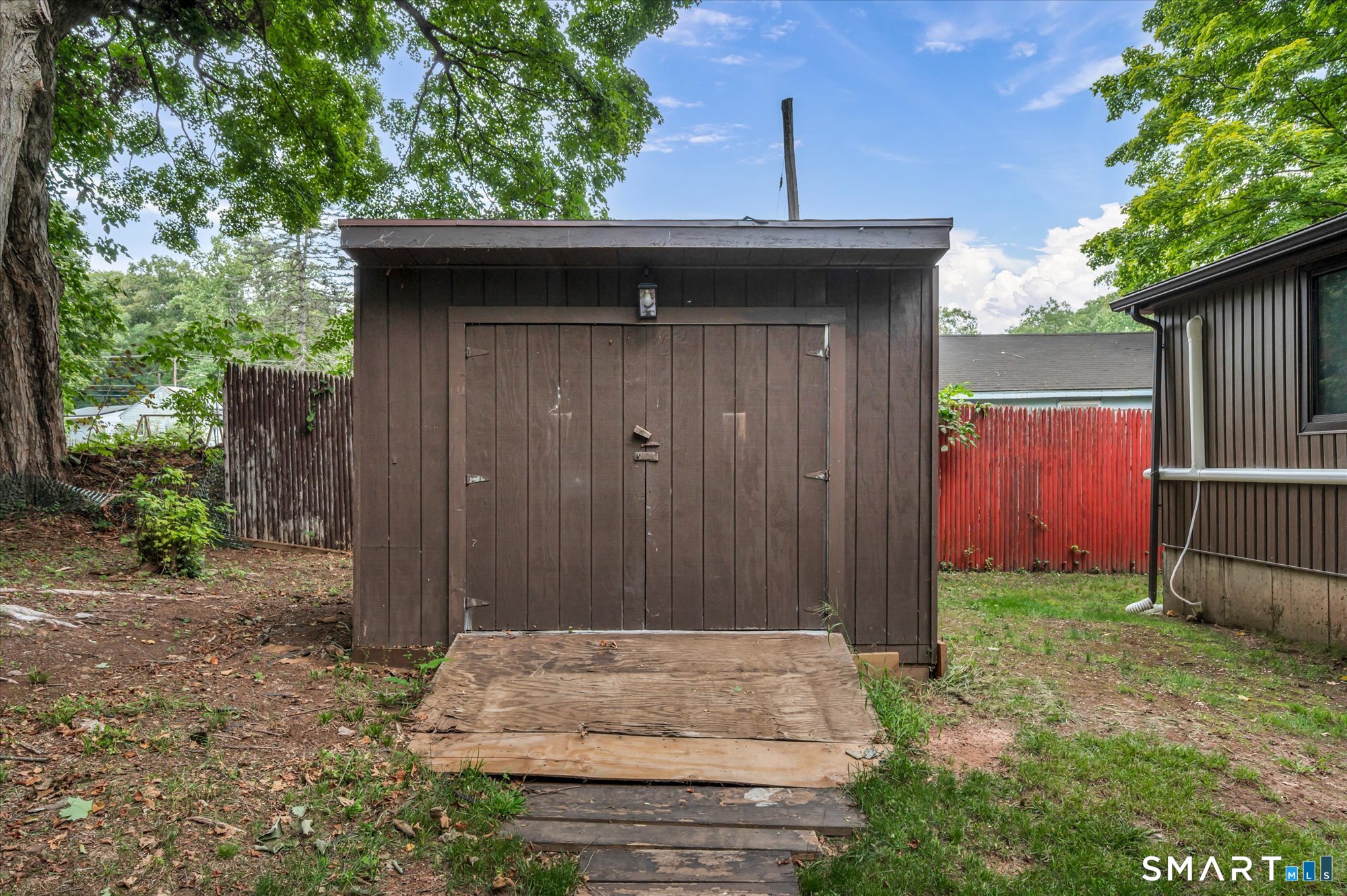 19 Smithfield Avenue photo 40