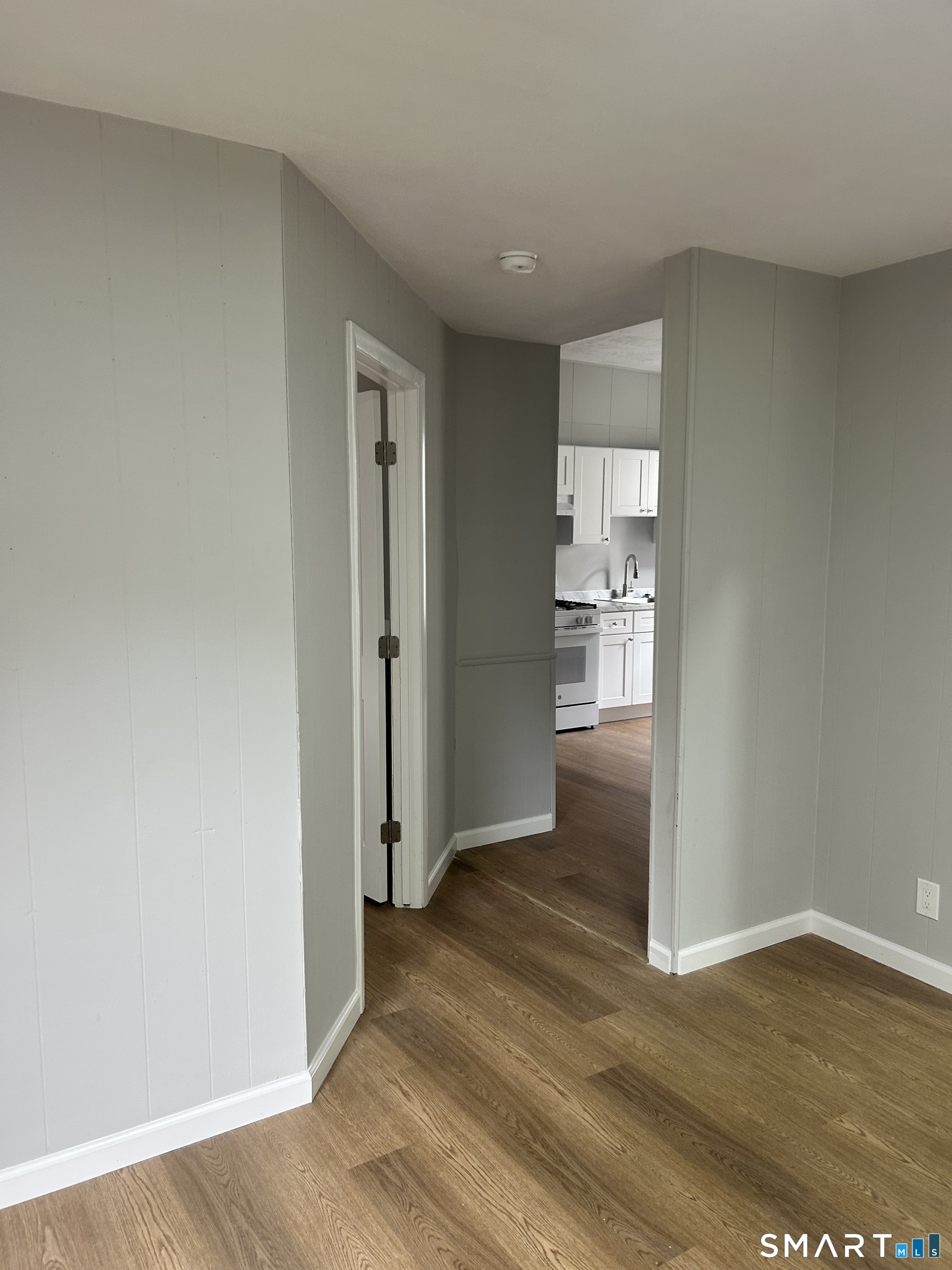 83 Pleasant Street photo 9